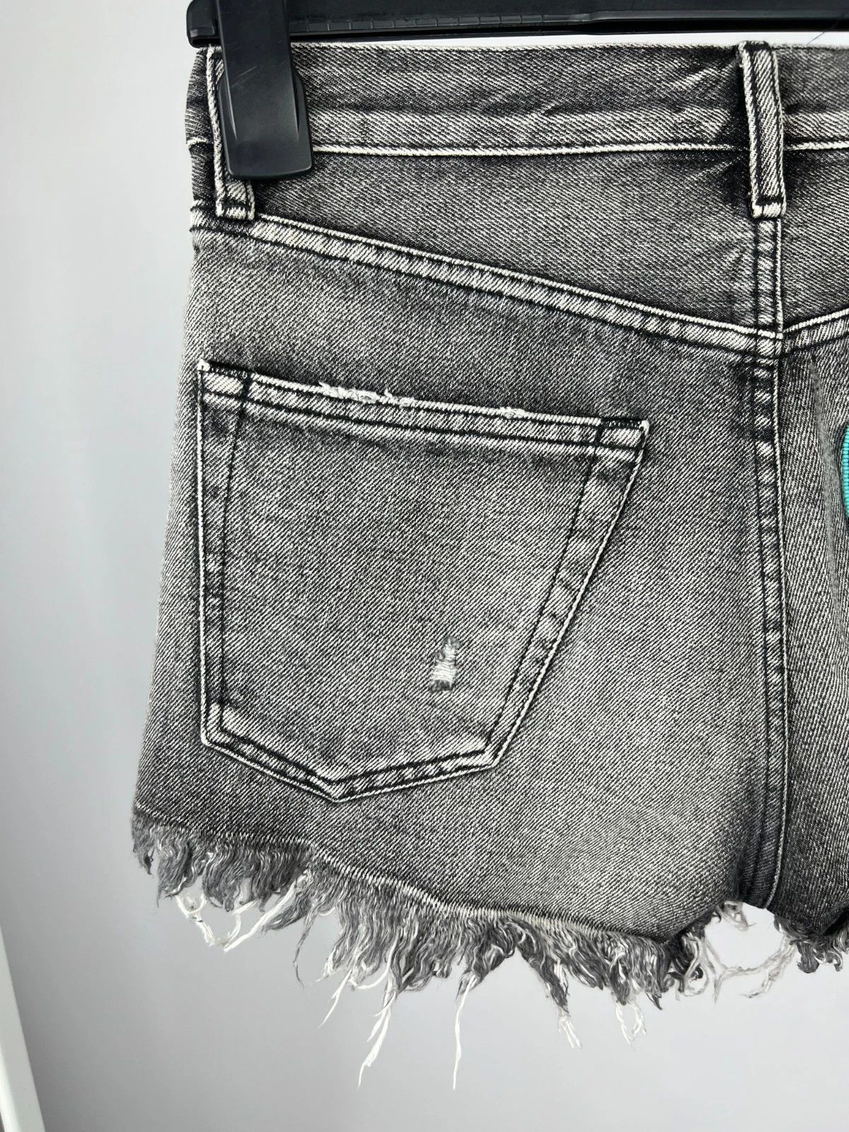 Alanui Alanui Cotton Cut-Off Embellishment Jeans Denim Shorts Size 28" / US 6 / IT 42 - 11 Thumbnail