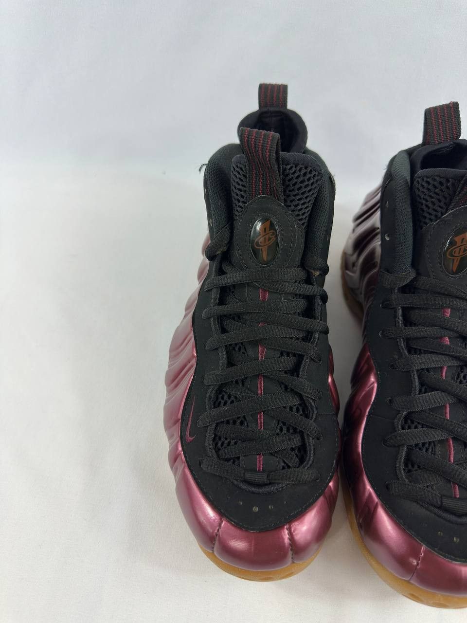 Nike Nike Air Foamposite One 'Night Maroon' Size US 8.5 / EU 41-42 - 6 Thumbnail