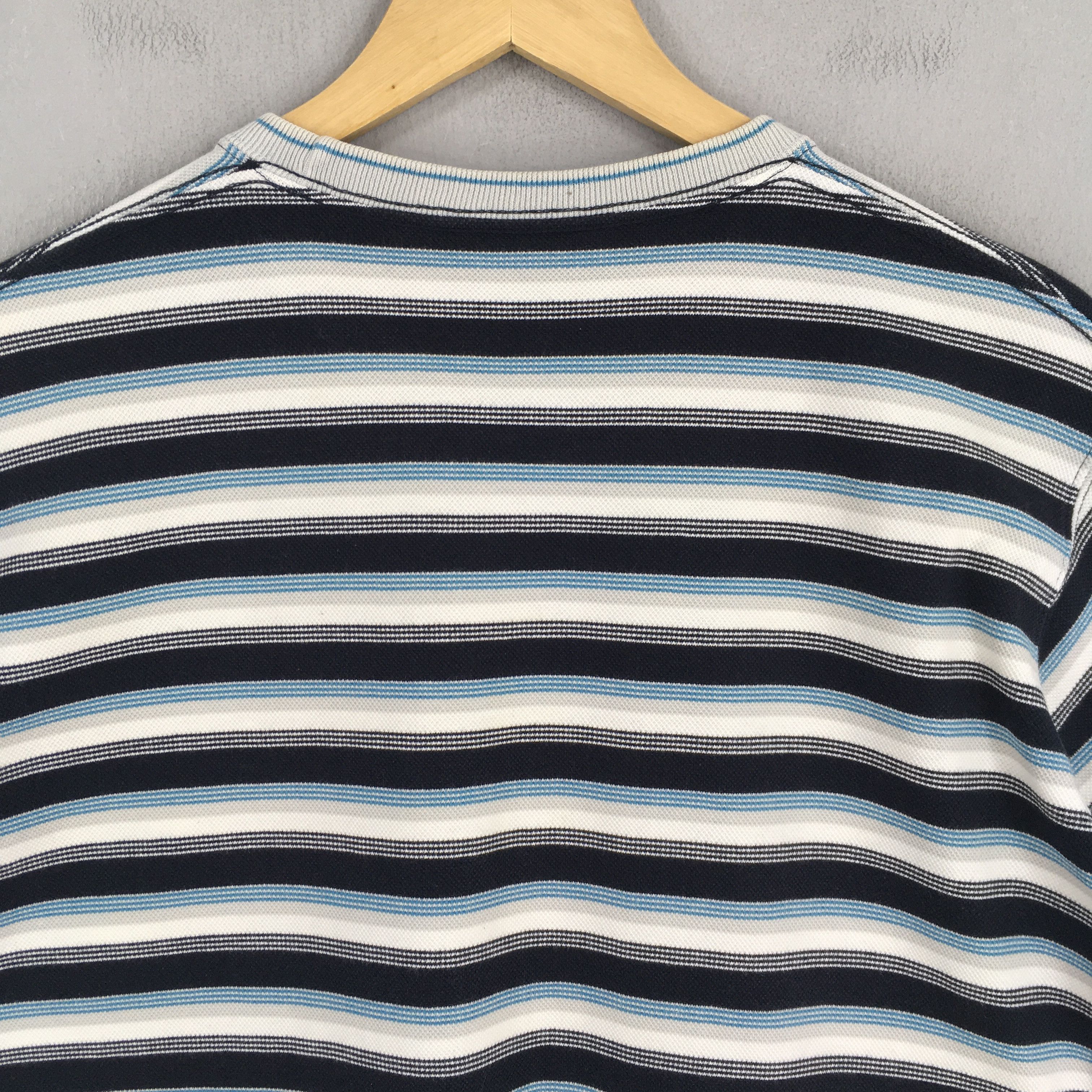Uniqlo VintageY2K Stripes Black White Streetwear T shirt Large Size US L / EU 52-54 / 3 - 7 Thumbnail