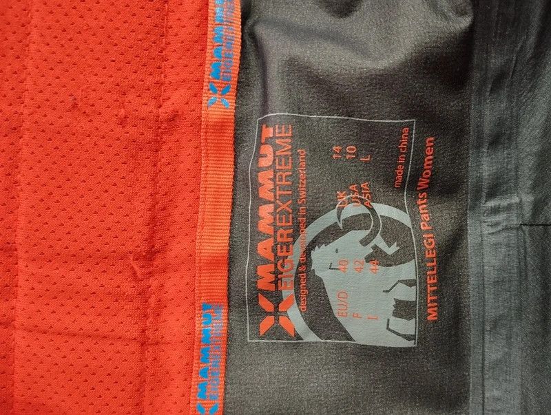 Mammut Mammut Eiger extreme Mittellegi Gore Tex Pro ski pants L Size 28" / US 6 / IT 42 - 11 Thumbnail