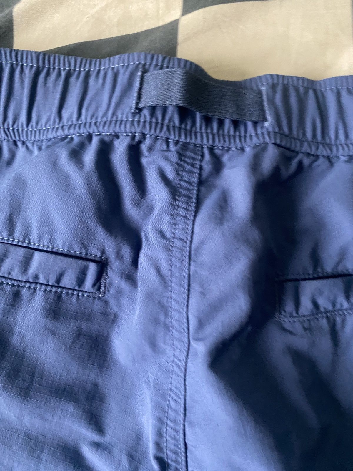 Uniqlo Uniqlo short pants Size US 34 / EU 50 - 3 Thumbnail