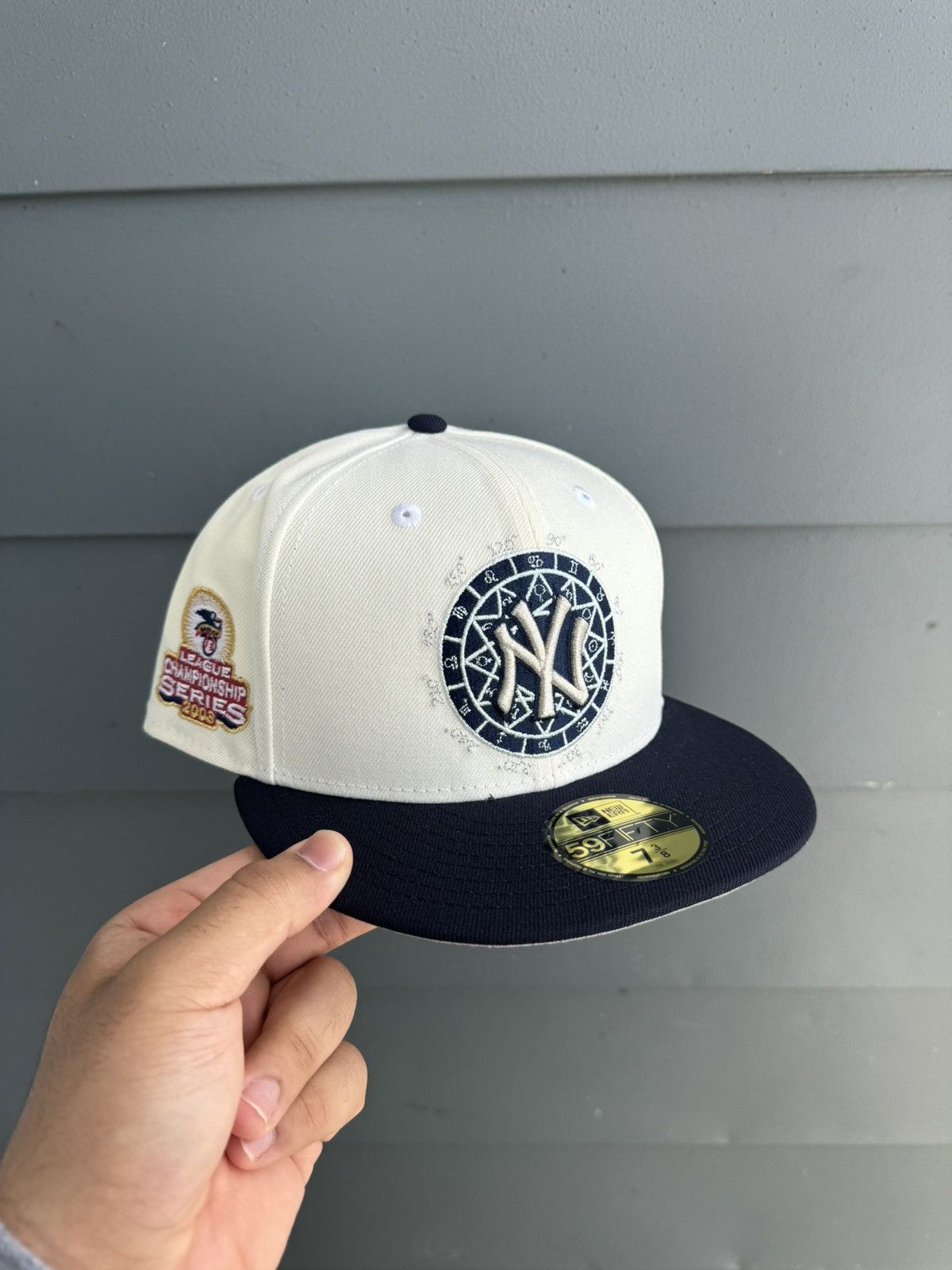 New Era Yankee 2003 American League fitted Size ONE SIZE - 1 Thumbnail