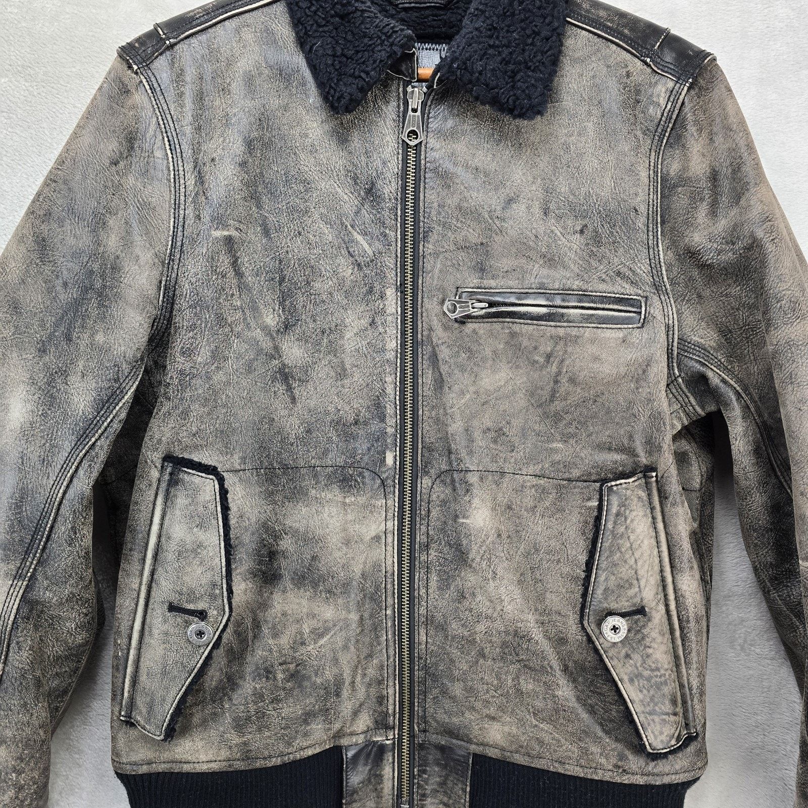 Gap Vintage GAP Leather Jacket Medium Sherpa Lined Bomber Size US M / EU 48-50 / 2 - 4 Thumbnail