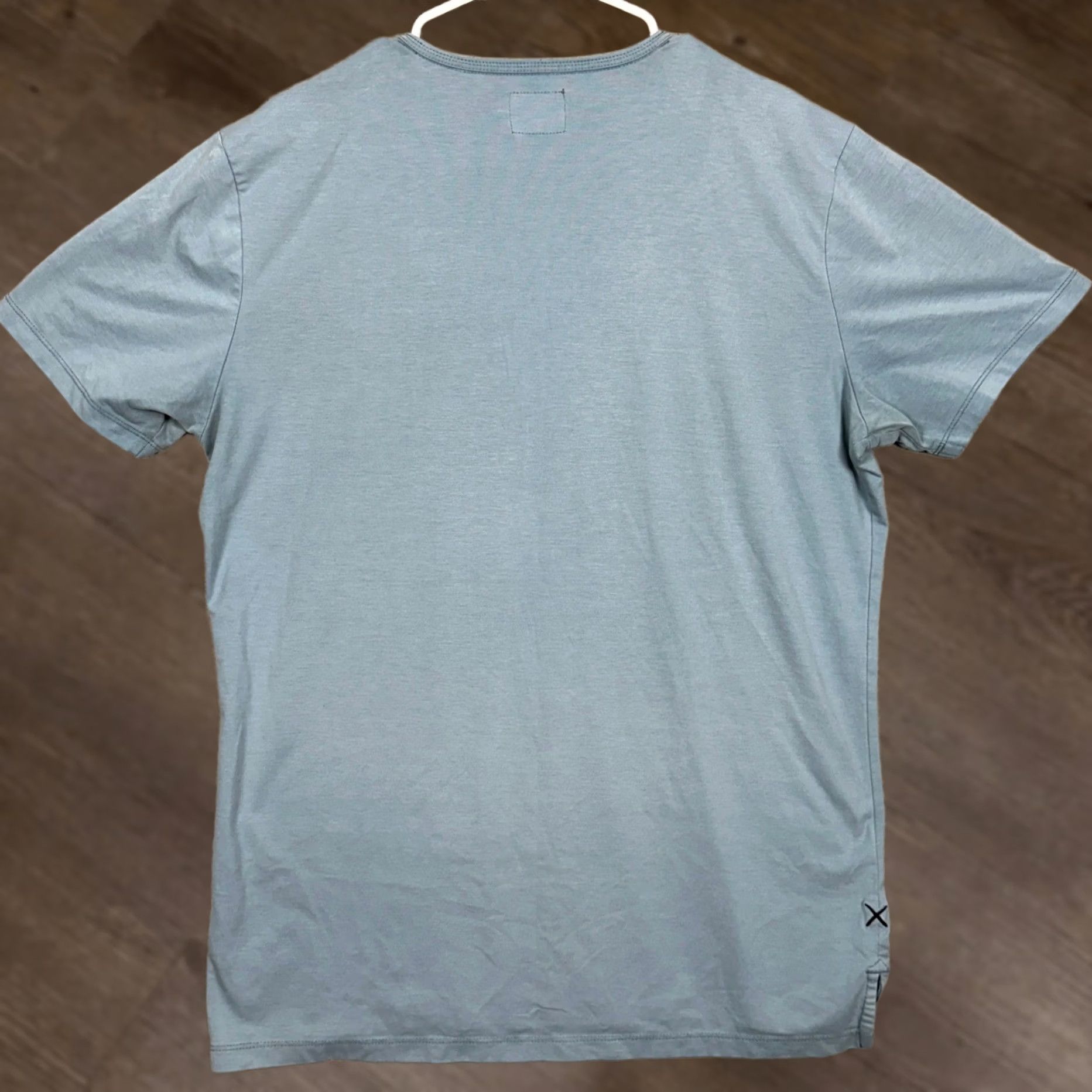 Cuts Cuts Split Hem Tee Mens XL Blue Crew Neck Short Sleeve Shirt Size US XL / EU 56 / 4 - 1 Thumbnail