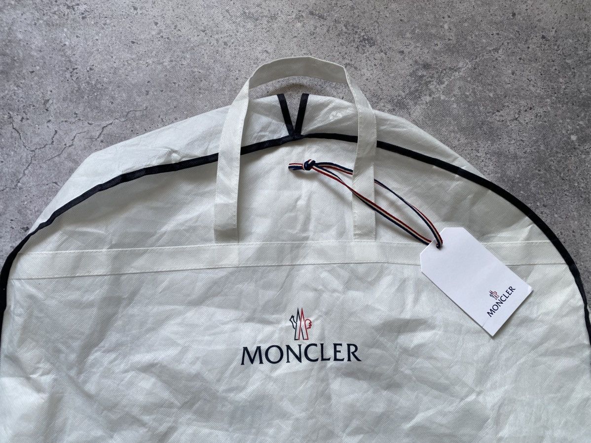 Moncler Moncler Dust Proof Garment Bag Travel Carrier Cover New Size ONE SIZE - 2 Thumbnail