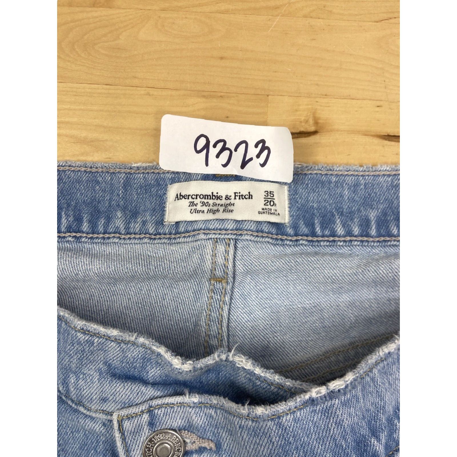Abercrombie & Fitch Abercrombie & Fitch The 90s Jeans 35/20R Light Blue Denim High Rise Straight 90s Womens Size 24" / US 00 / IT 34 - 3 Thumbnail
