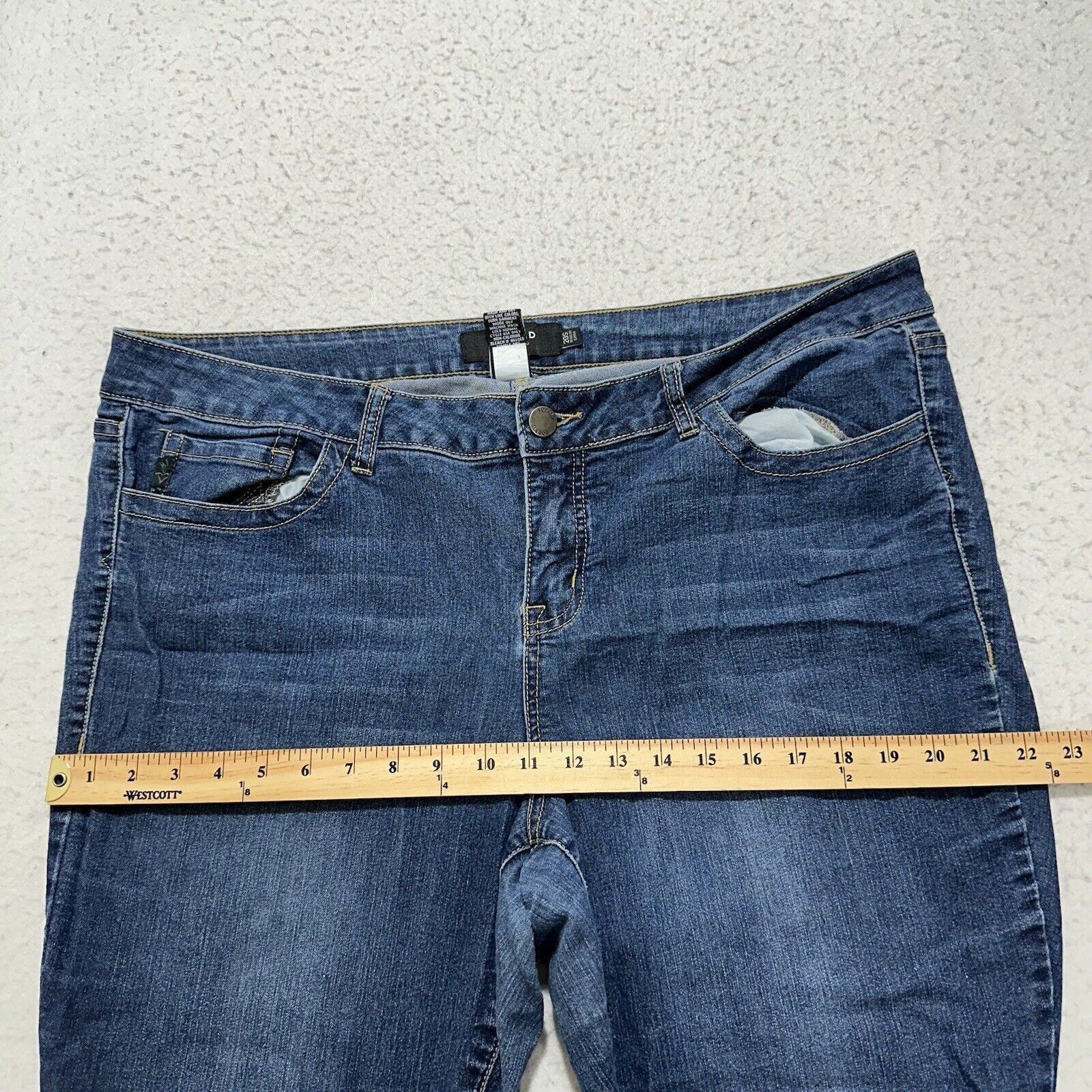 Other Torrid 20 Short Skinny Mid Rise Stretch Blue Jeans 40x28 Size 42" / US 20 - 11 Thumbnail
