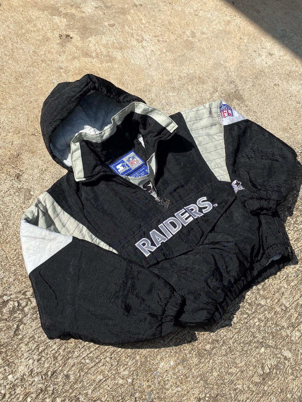 Starter Vintage Oakland Raiders 90s For kids Jacket hoodie Size US XXS / EU 40 - 6 Thumbnail
