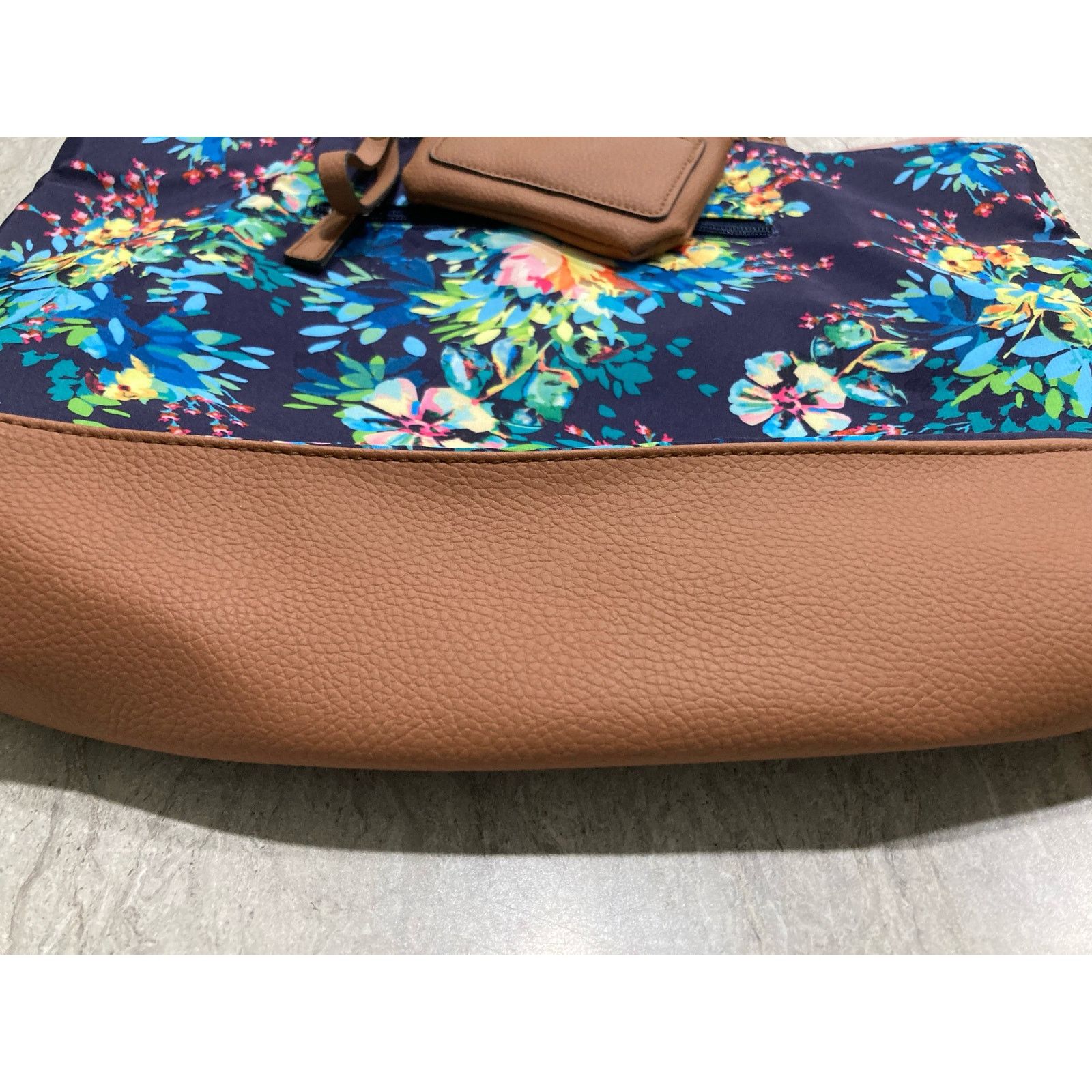 Other Rosetti Taryn Floral Shoulder Bag Multicolor Leatherette Size ONE SIZE - 9 Thumbnail
