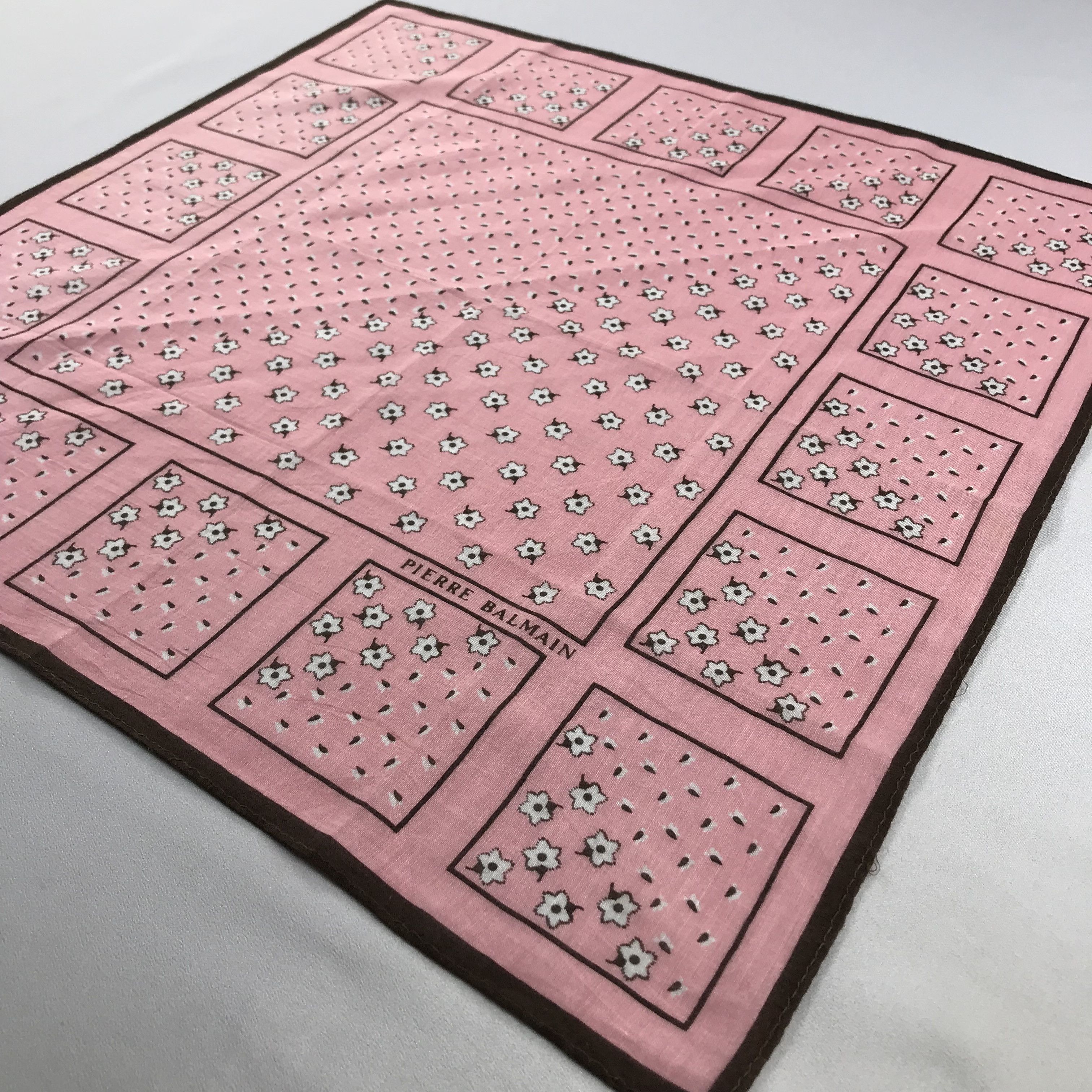 Pierre Balmain Pierre Balmain Handkerchief / Bandana / Neckerchief C579 Size ONE SIZE - 4 Thumbnail