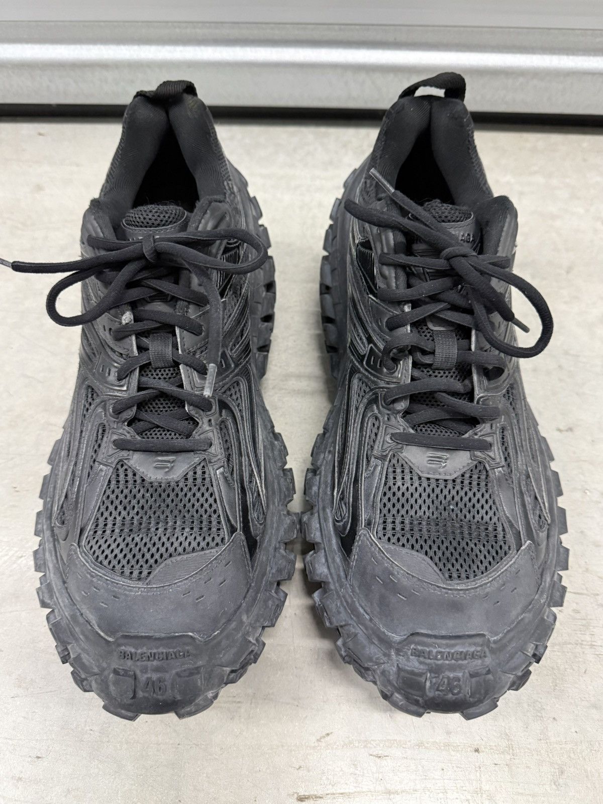 New Balenciaga Defender Bouncer Sneaker