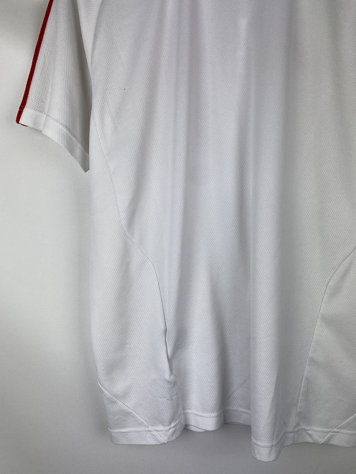 Adidas Adidas Liverpool 2010-11 polo shirt soccer jersey P95537 Size US M / EU 48-50 / 2 - 22 Thumbnail