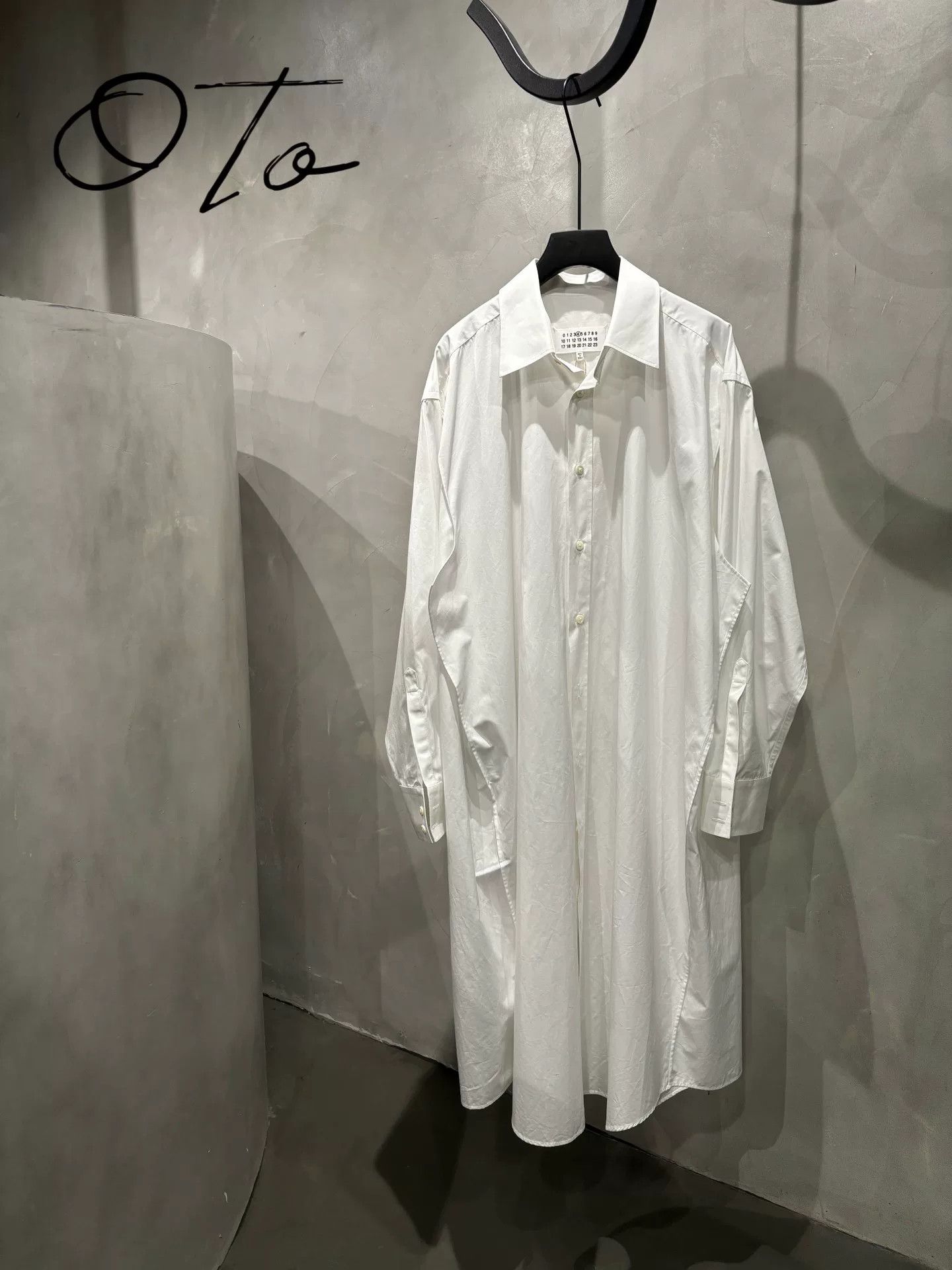 Maison Margiela Maison Margiela Long Sleeve White Shirt Size US M / EU 48-50 / 2 - 1 Thumbnail