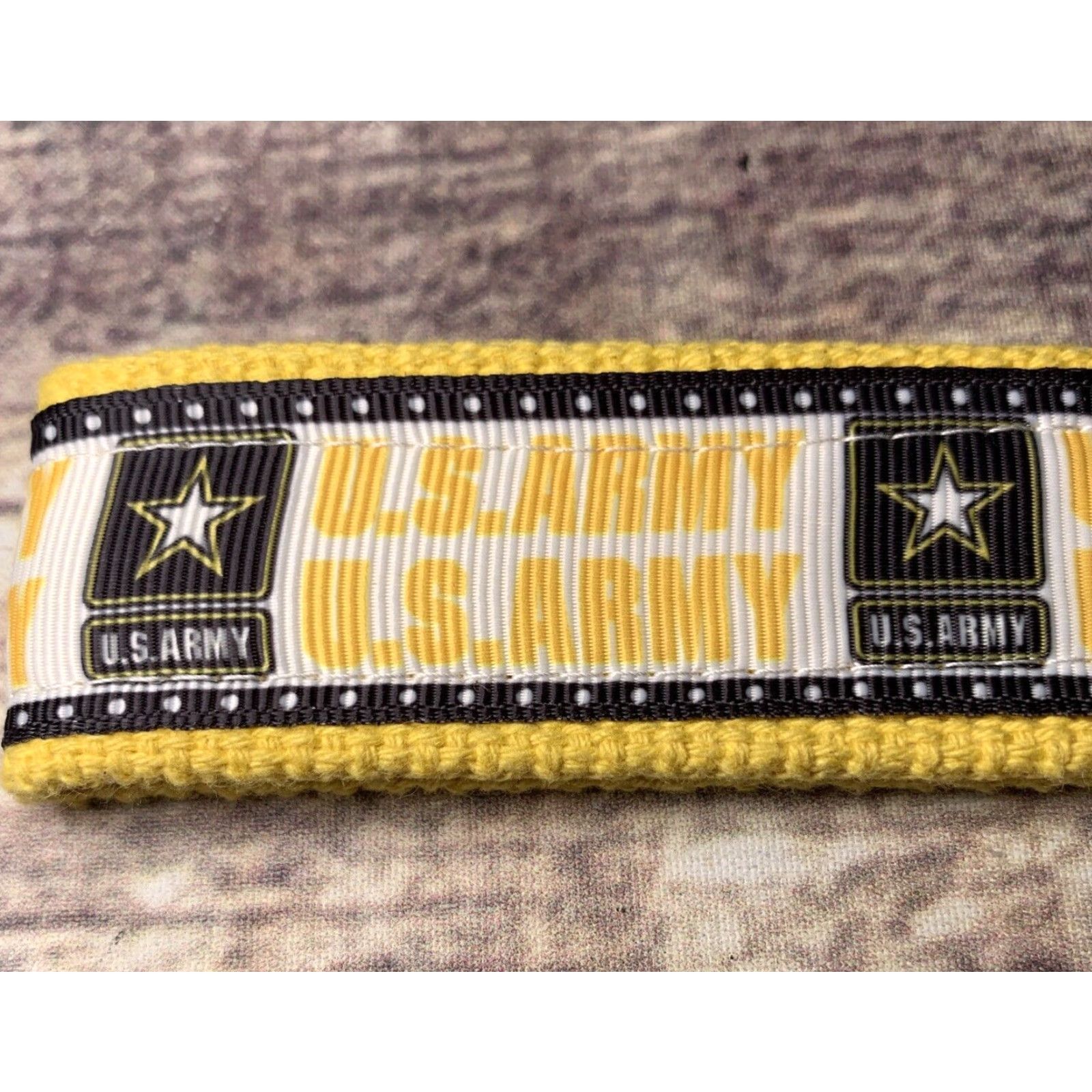 Vintage Wristlet U.S. Army Key Fob Holder Keychain Strong Webbing Yellow 4 1/2" Unisex One Size Size ONE SIZE - 3 Thumbnail