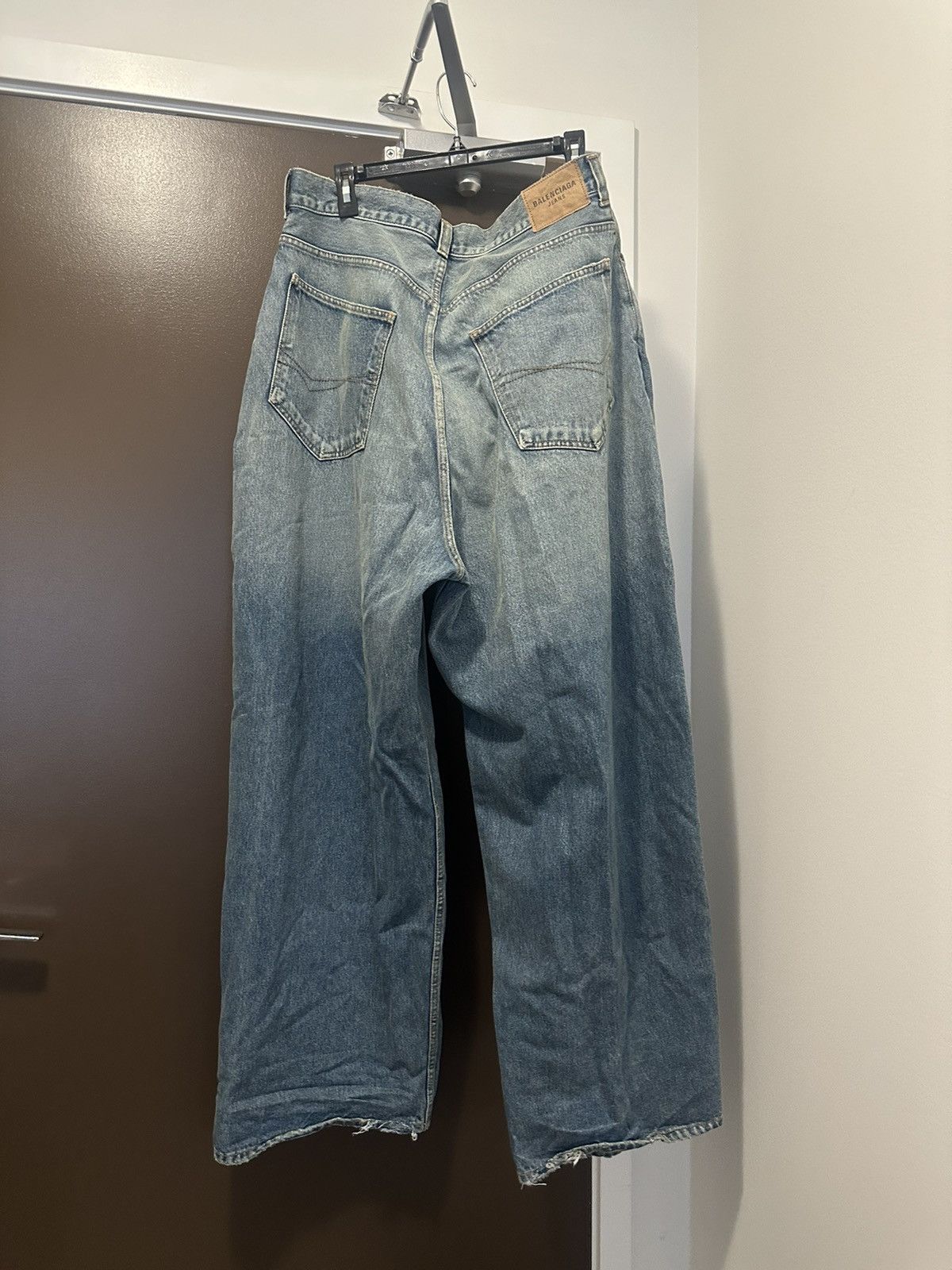 Balenciaga Balenciaga Winter 22 Large Baggy Denim Size US 34 / EU 50 - 5 Thumbnail
