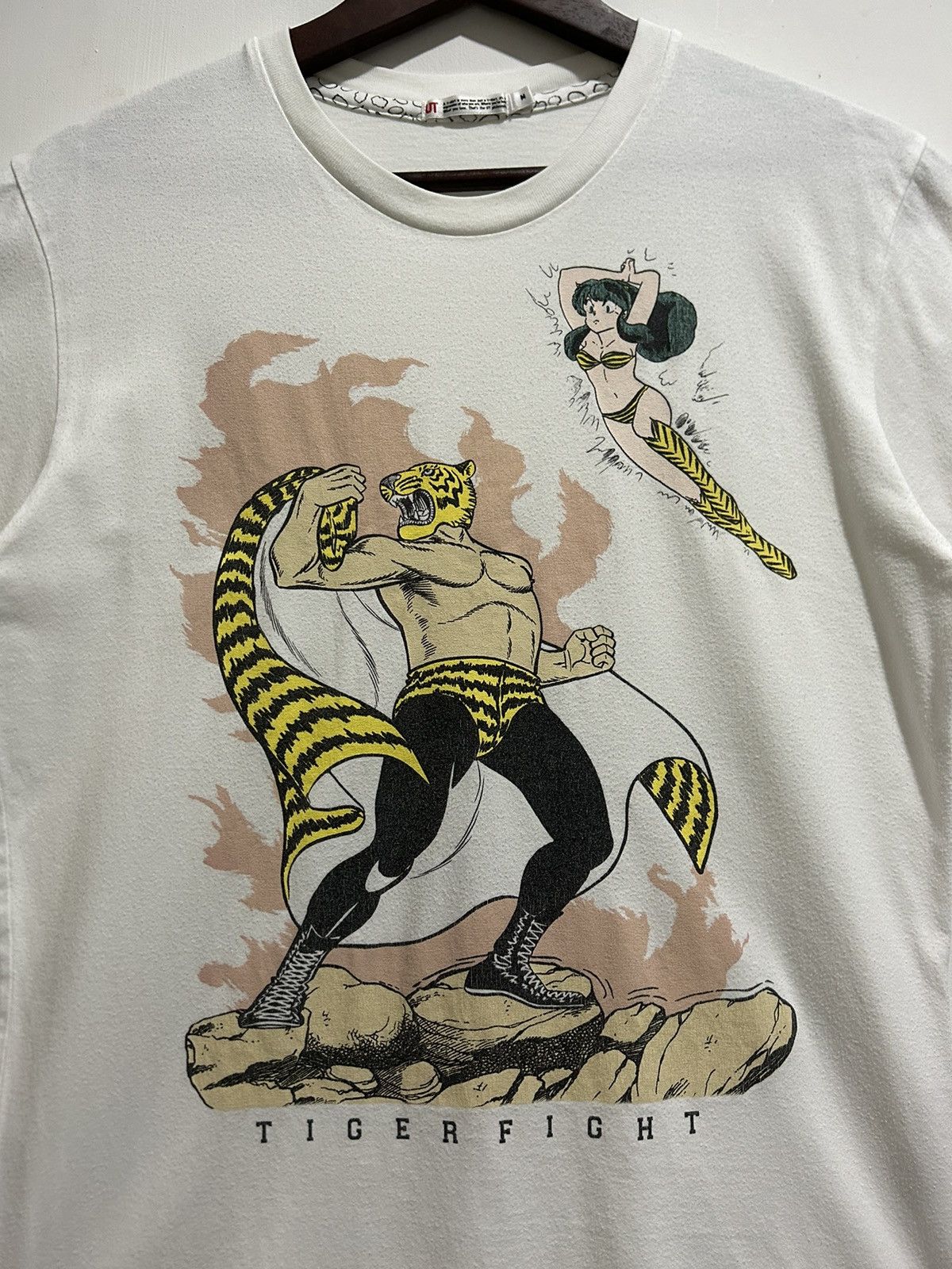 Anime Tiger Mask Lum Urusei Yatsura Anime Tshirt Size US M / EU 48-50 / 2 - 1 Thumbnail