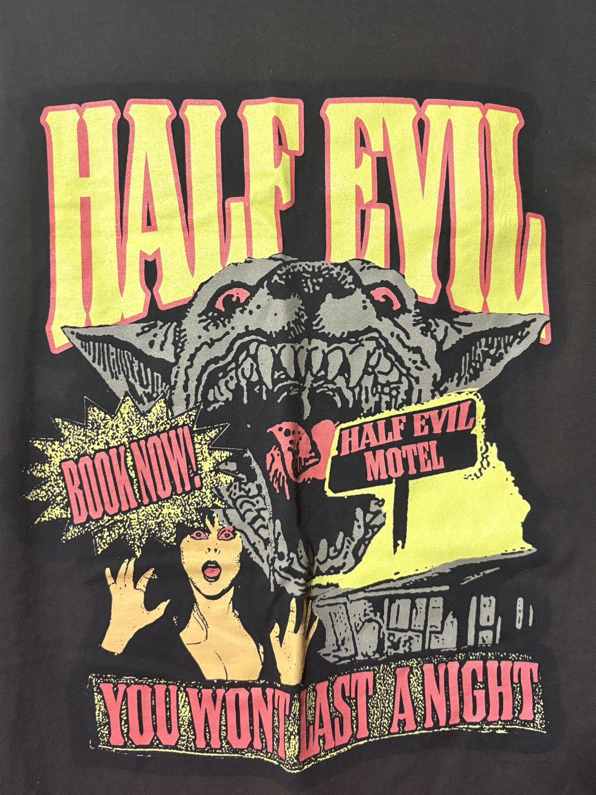 Half Evil HALF EVIL MOTEL T-SHIRT Size US M / EU 48-50 / 2 - 3 Thumbnail