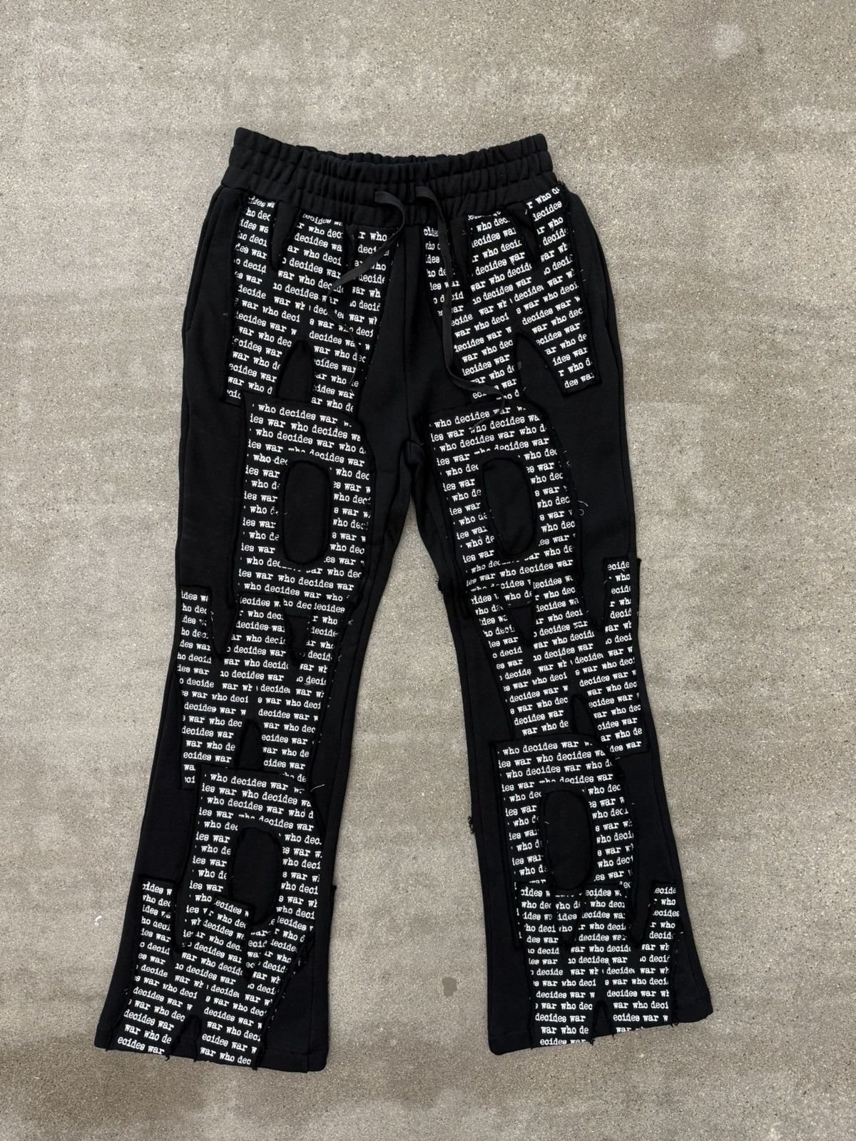 Who Decides War Who Decides War WDW Overlay Sweatpants Size US 36 / EU 52 - 1 Thumbnail