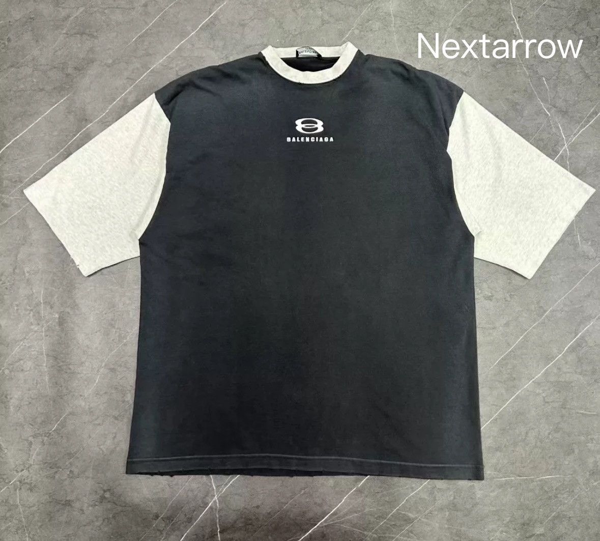 Balenciaga Balenciaga vintage double ring short sleeved shirt Size US S / EU 44-46 / 1 - 1 Thumbnail