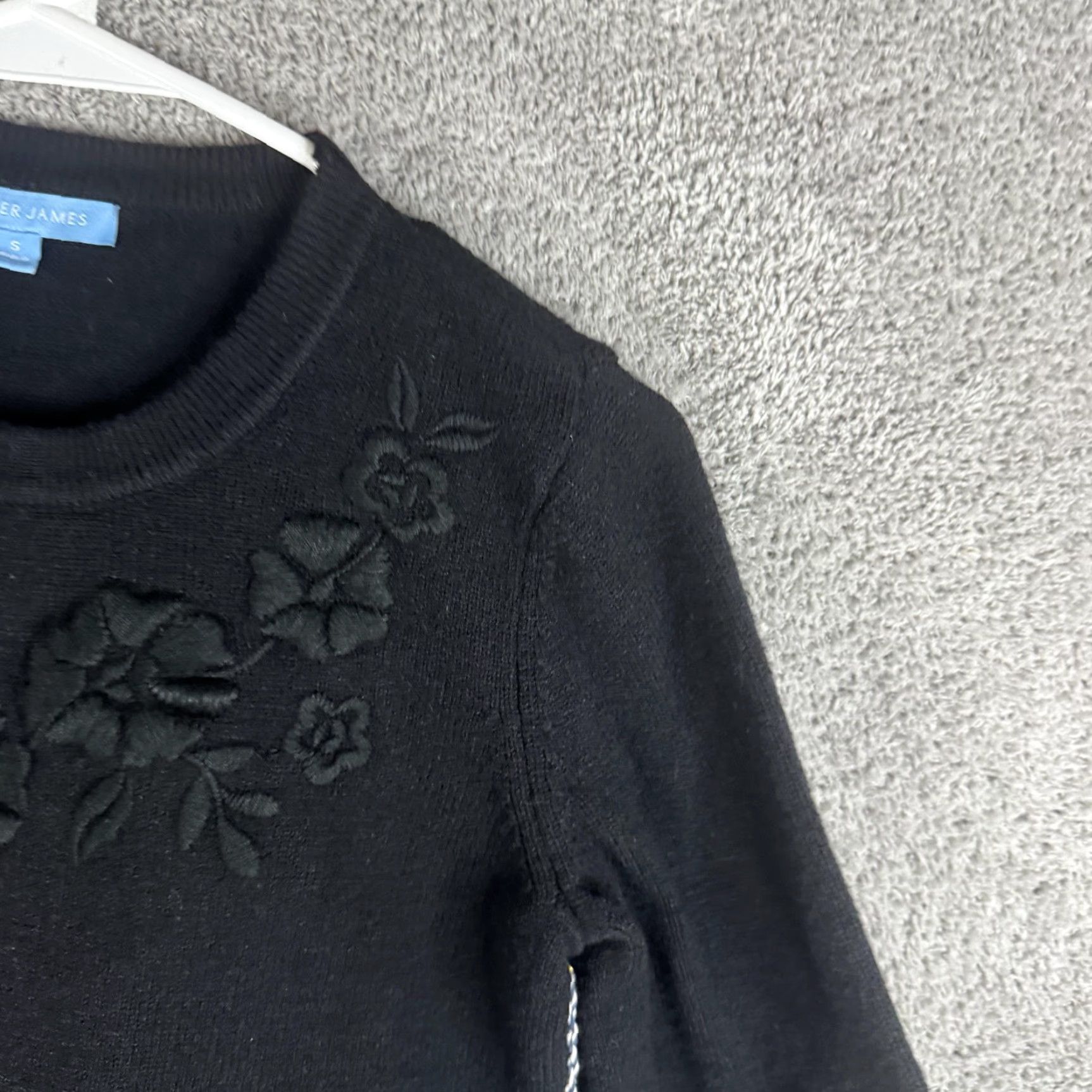 Vintage Draper James Sweater Womens Small Black Floral Embroidered Crewneck Pullover Size S / US 4 / IT 40 - 4 Thumbnail