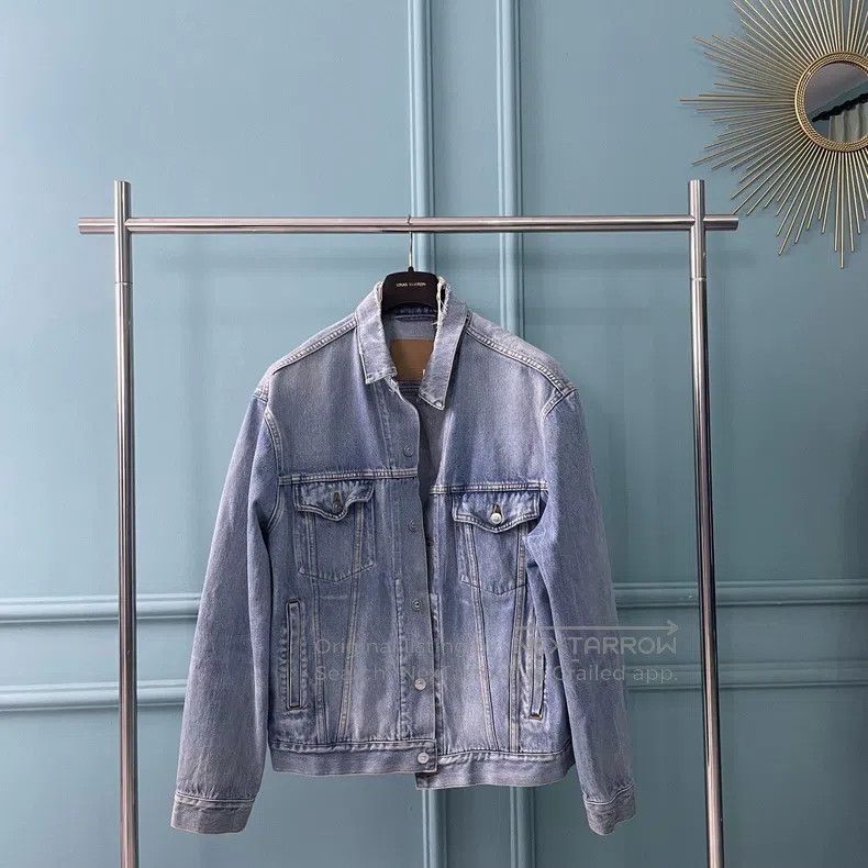 Balenciaga Balenciaga Back Logo Washed Blue Destroyed Neckline Denim Size XS / US 0-2 / IT 36-38 - 1 Thumbnail