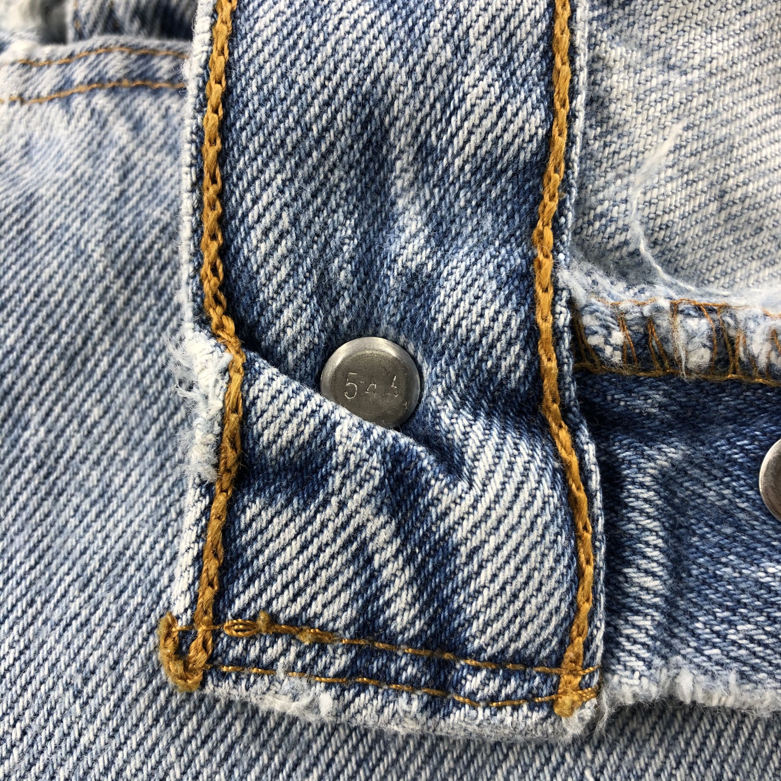 Levi's Vintage 90s Light Wash Levis 501 Jeans-JM2609 Size US 27 - 12 Thumbnail
