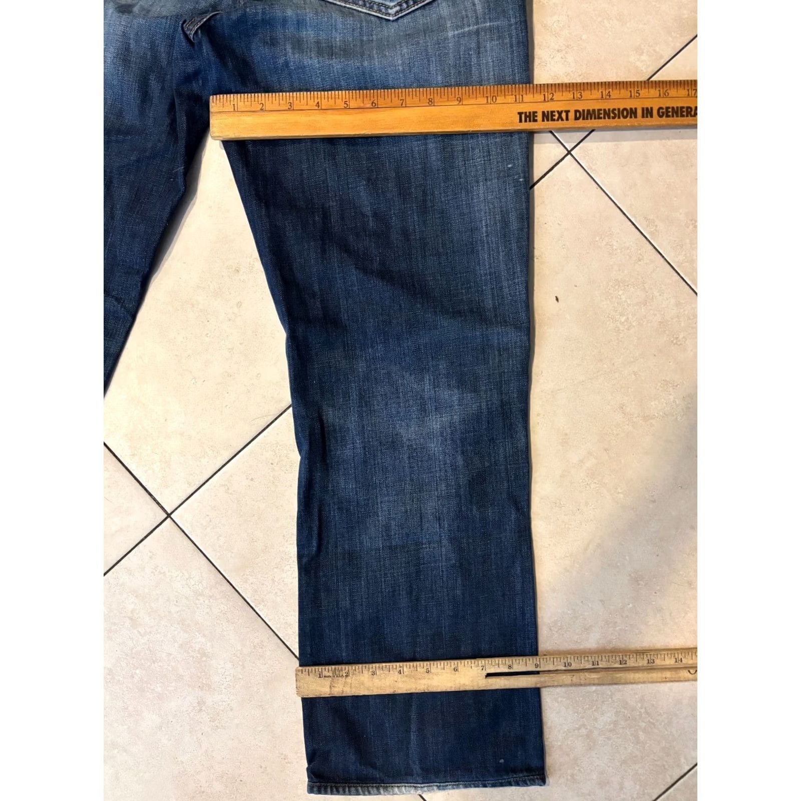 Hugo Boss Hugo Boss Jeans Mens W34 L34 Blue Candiani Denim Italian Straight 5617 8/10 Condition Distressed Regular Inseam 28in USA Classic Modern 043025-5617 Size US 33 - 8 Thumbnail