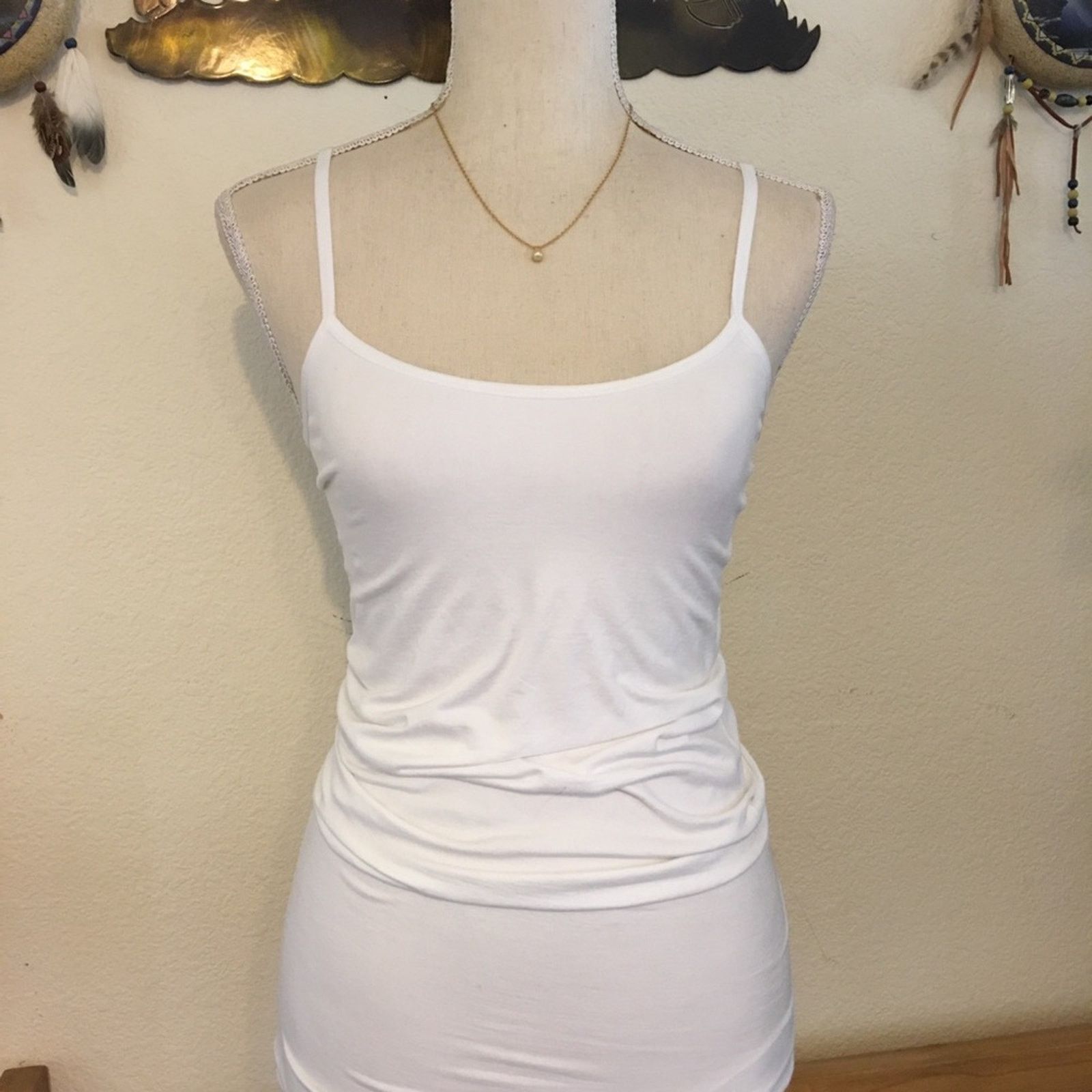 Vintage Vintage Avon pearl pendant on gold tone chain Size ONE SIZE - 3 Thumbnail