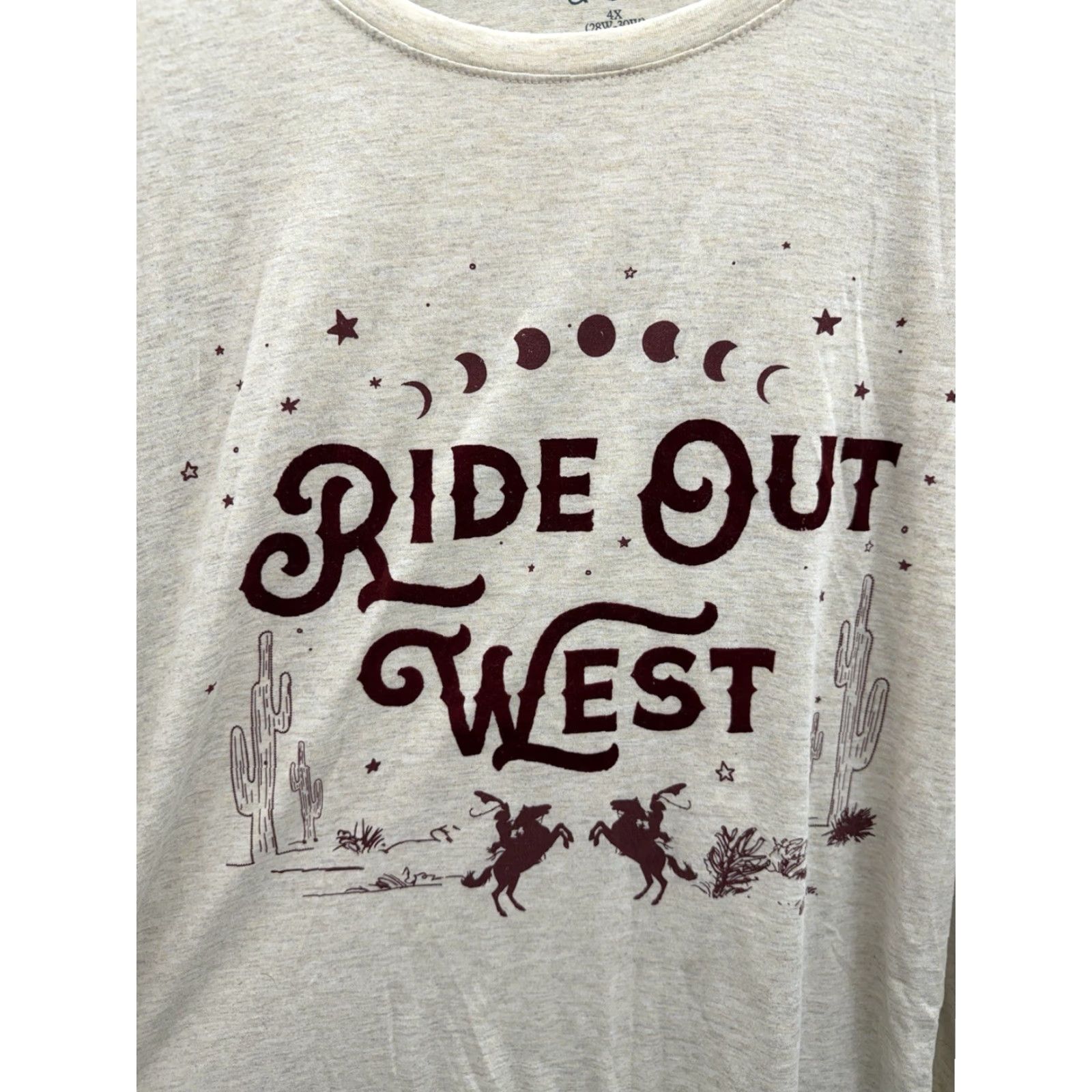 Vintage Terra & Sky Womens Shirt Size 4X Ride Out West Velvet Letters Short Sleeve Brown 4X Shirt Womens Plus Casual Sleeve V-Neck Tea & Sky? Size XXL / US 16-18 / IT 52-54 - 2 Thumbnail