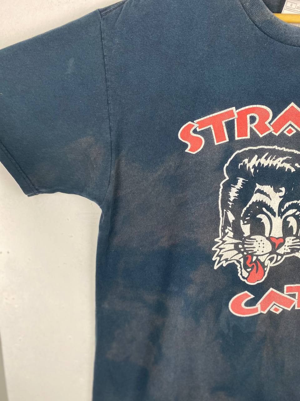 Band Tees vintage stray cat rockabilly band tee sunfaded Size US L / EU 52-54 / 3 - 4 Thumbnail