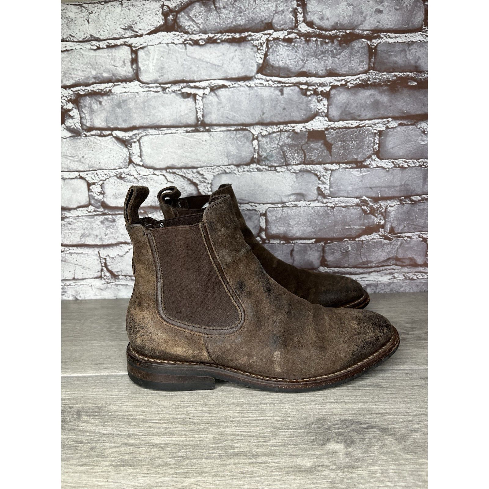 Thursday Boot Company Thursday EveryDay Mocha Brown Suede Leather Chelsea Ankle Bo Size US 6 / EU 39 - 10 Thumbnail