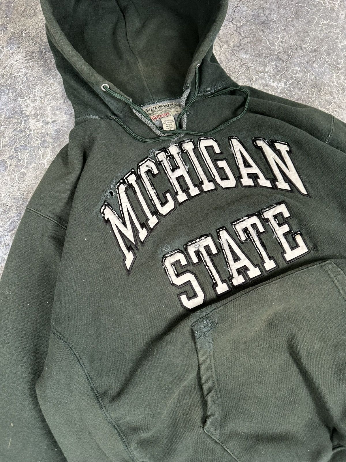NCAA × Vintage Perfectly Distressed Michigan State Pine Green Hoodie Size US L / EU 52-54 / 3 - 2 Thumbnail
