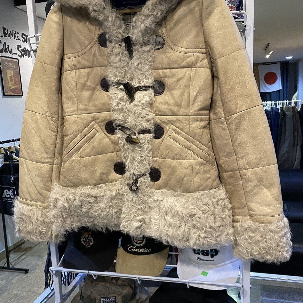 Burberry Burberry London Blue Label sheepskin leather jacket fur trim Size XS / US 0-2 / IT 36-38 - 5 Thumbnail