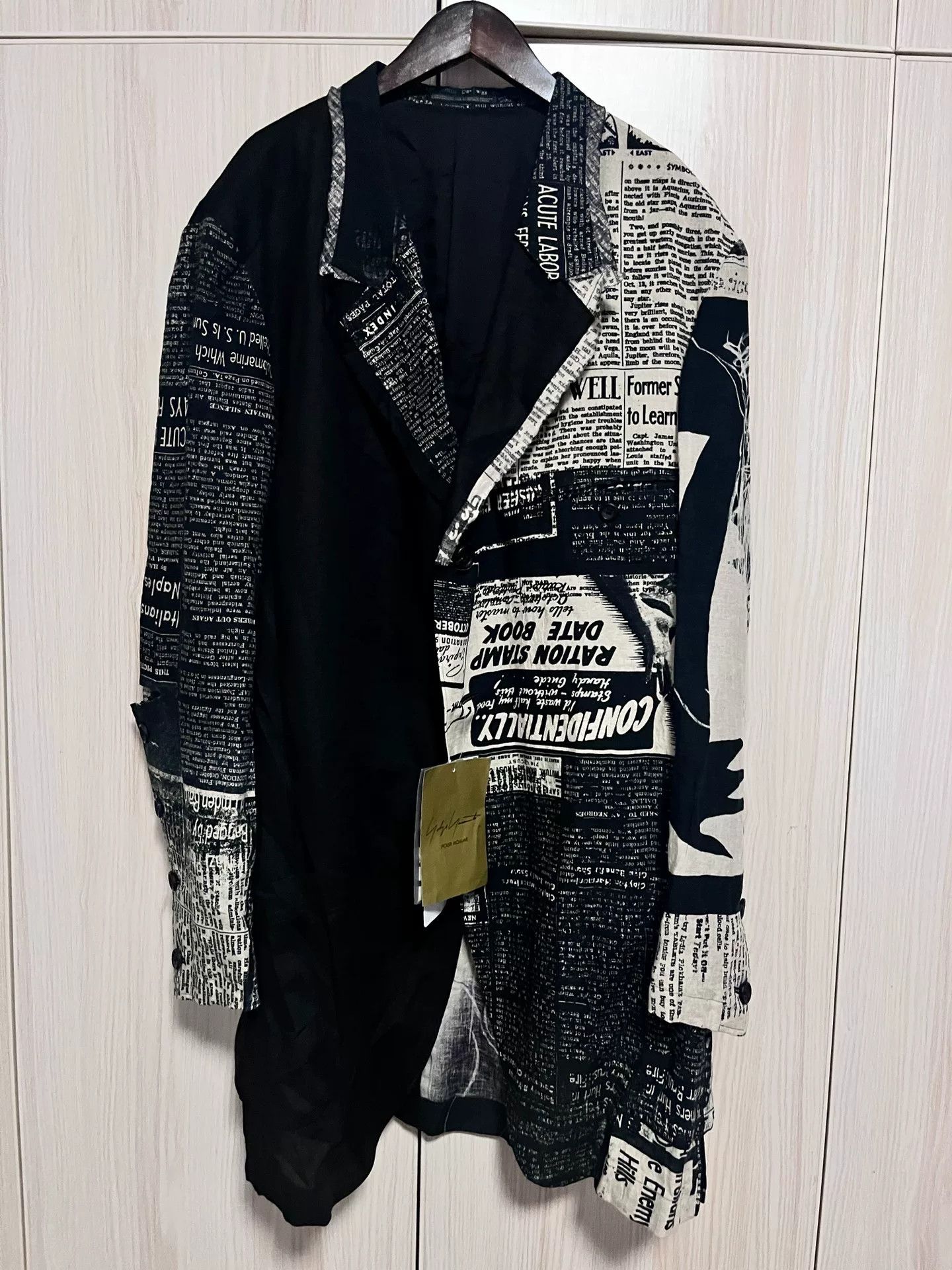 Yohji Yamamoto Yohji Yamamoto Newspaper Print Jacket Size US M / EU 48-50 / 2 - 1 Thumbnail