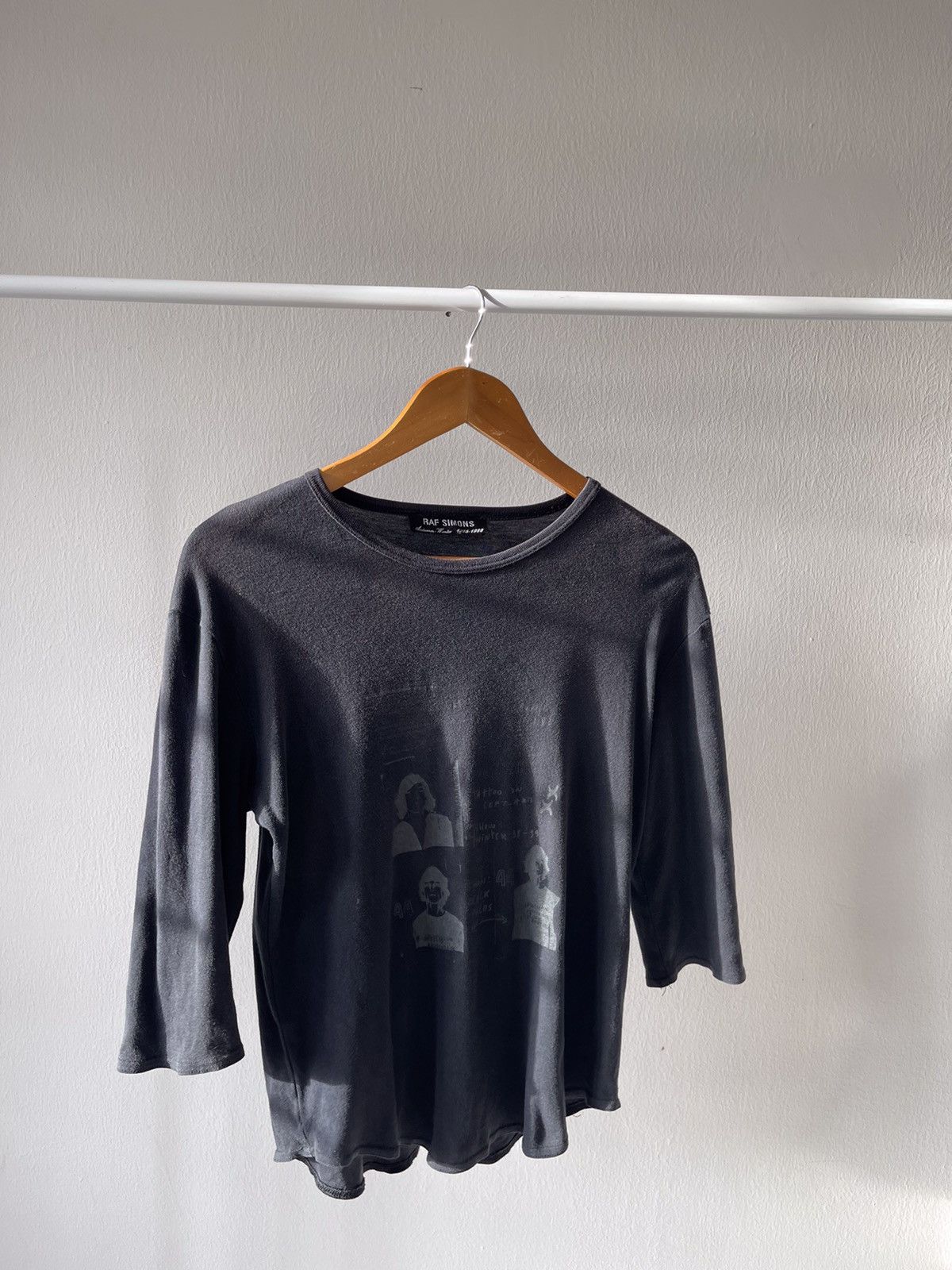 Raf Simons Rare 1998-1999 Raf Simons Casting Print Raglan Tee Size US S / EU 44-46 / 1 - 15 Thumbnail