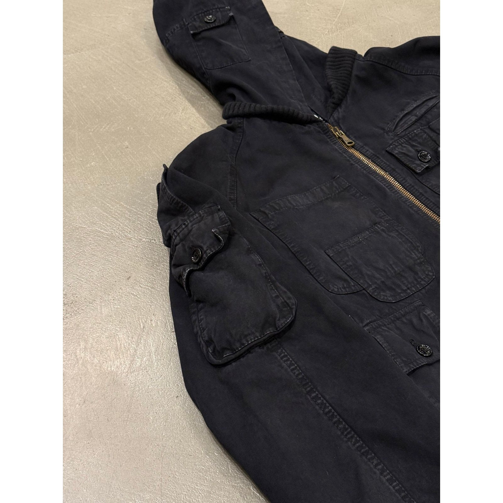 Dolce & Gabbana A/W 2003 Dolce & Gabbana multi pocket cargo bomber jacket Size US M / EU 48-50 / 2 - 4 Thumbnail