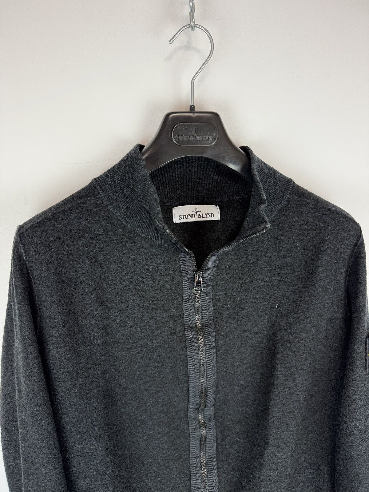 Stone Island Black Stone Island zipped sweater Size US S / EU 44-46 / 1 - 3 Thumbnail