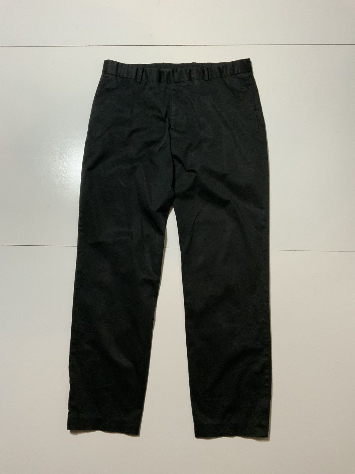 Theory $165 Theory Kramer Quest Black Flat Front Relaxed Fit Pants Size US 34 / EU 50 - 1 Thumbnail