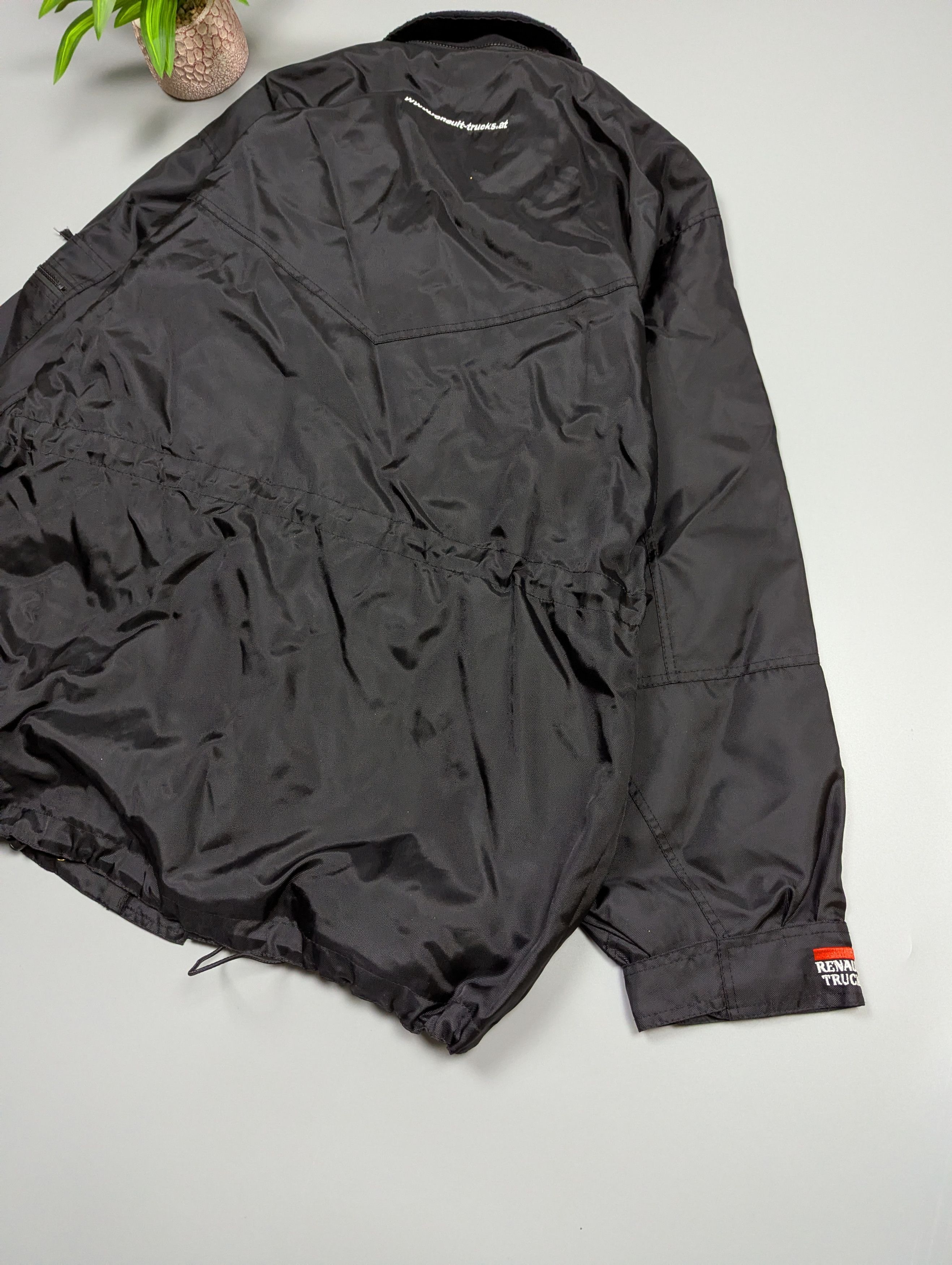 Vintage Renault Trucks Lightweight Windbreaker Jacket Black Size XL Size US XL / EU 56 / 4 - 13 Thumbnail
