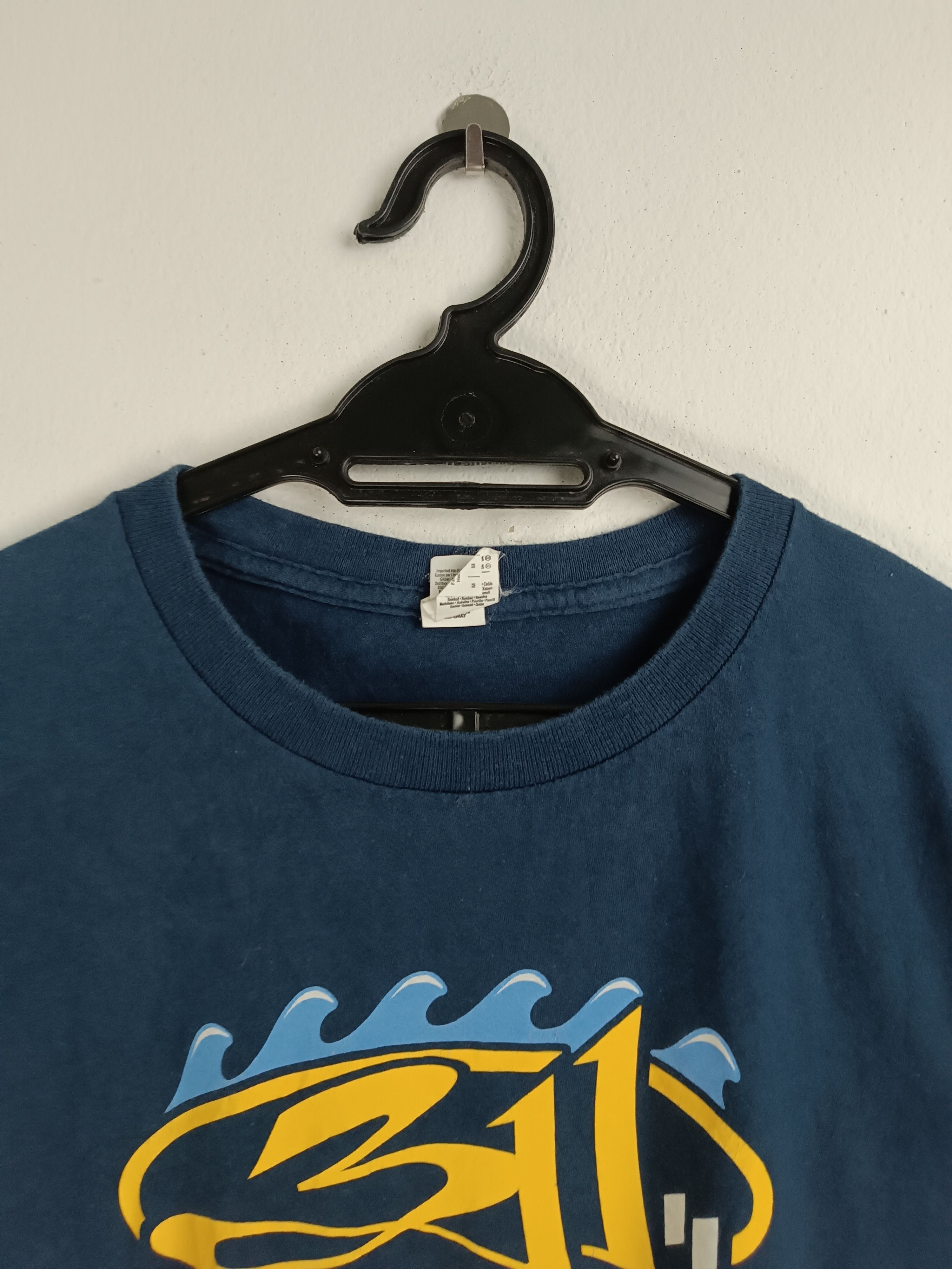 Band Tees VINTAGE 311 SAN DIEGO TOUR LIST punk sublime nofx greenday Size US M / EU 48-50 / 2 - 8 Thumbnail