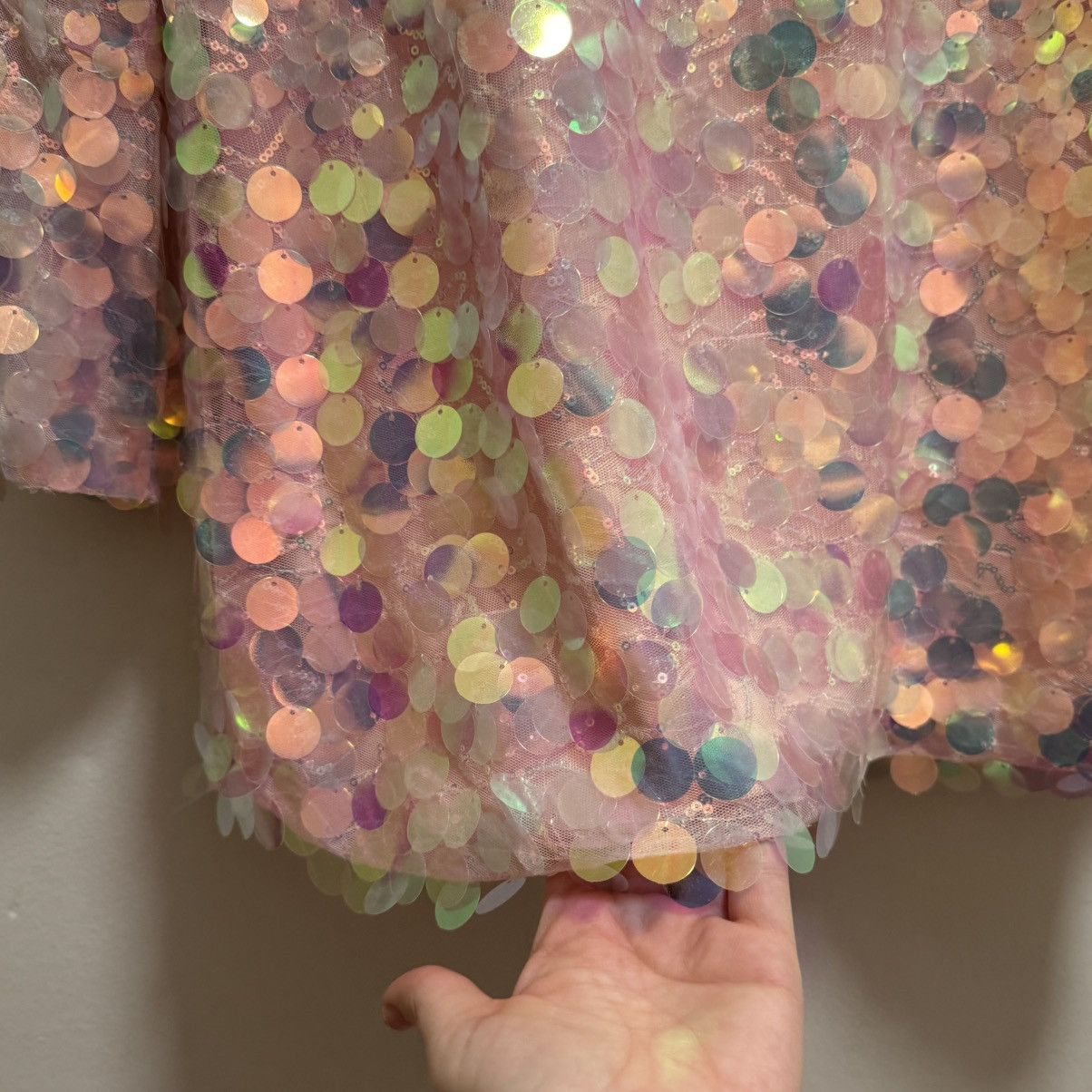 LoveShackFancy NWT Loveshackfancy pink iridescent sequin pailette dress Size M / US 6-8 / IT 42-44 - 11 Thumbnail