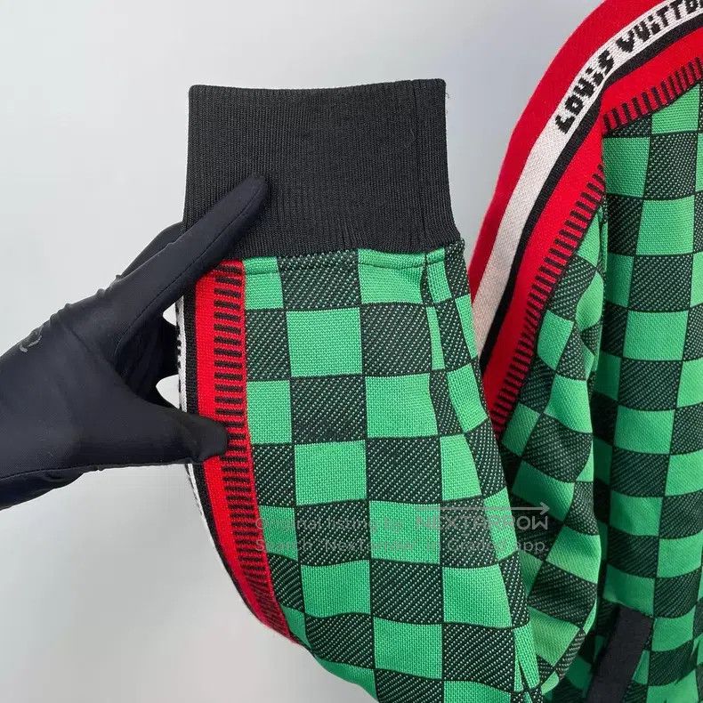 Louis Vuitton Louis Vuitton Grey-green checkerboard paneled jacket Size US M / EU 48-50 / 2 - 5 Thumbnail