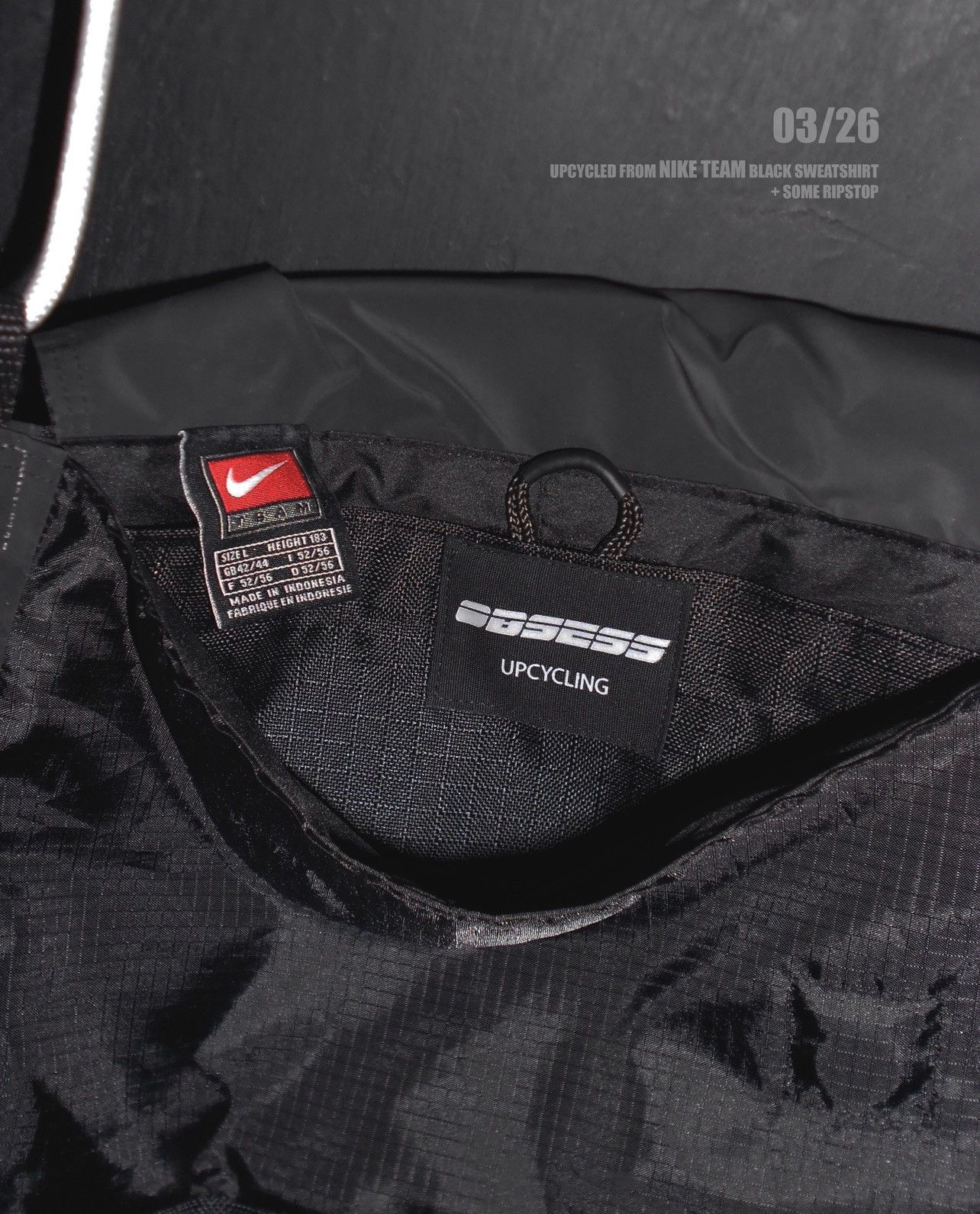 Nike UPCYCLED NIKE TEAM MESSENGER BAG By OBSESS UPCYCLING ATELIER Size ONE SIZE - 3 Thumbnail
