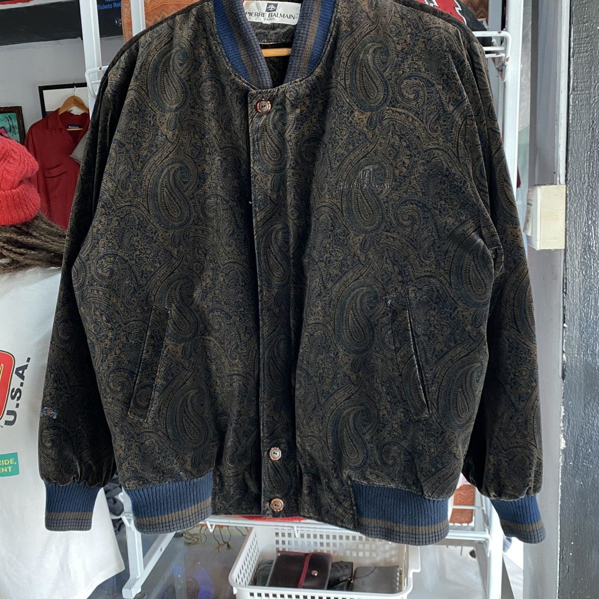 Pierre Balmain Vintage Pierre Balmain Brown Paisley Jacquard Bomber Jacket Size US L / EU 52-54 / 3 - 5 Thumbnail