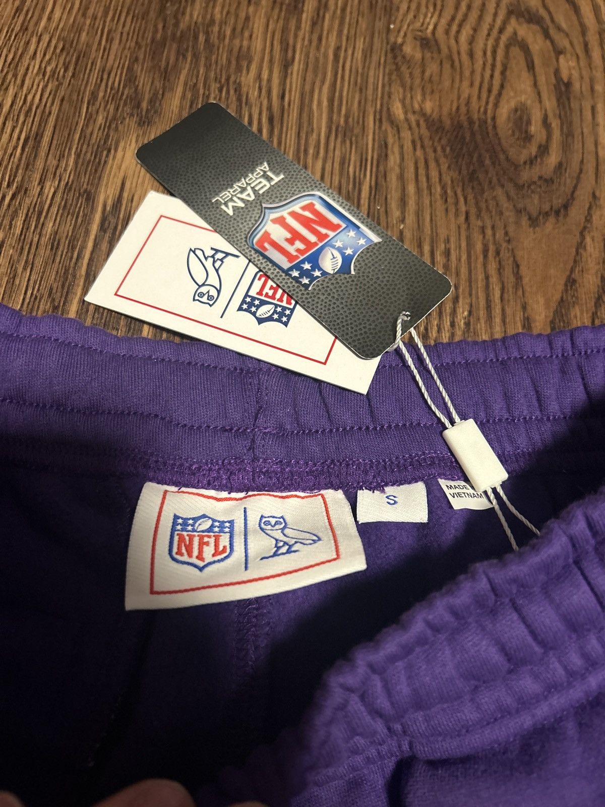 NFL × October's Very Own Octobers very own vikings pants Size US 29 - 8 Thumbnail