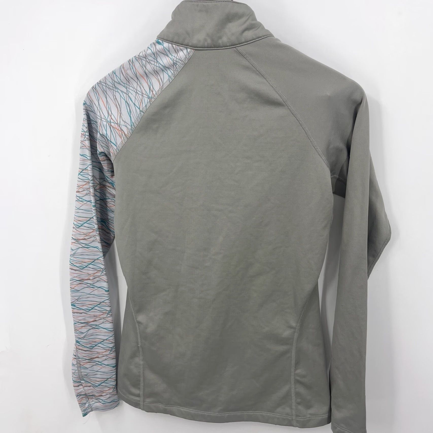 Nike Nike Pro Combat Dri Fit Fitted Activewear Shirt Womens Medium 1/4 Zipper Preppy Gray Geometric Long Sleeve 2000s Mens, Womens, Girls, Boys Size M / US 6-8 / IT 42-44 - 3 Thumbnail