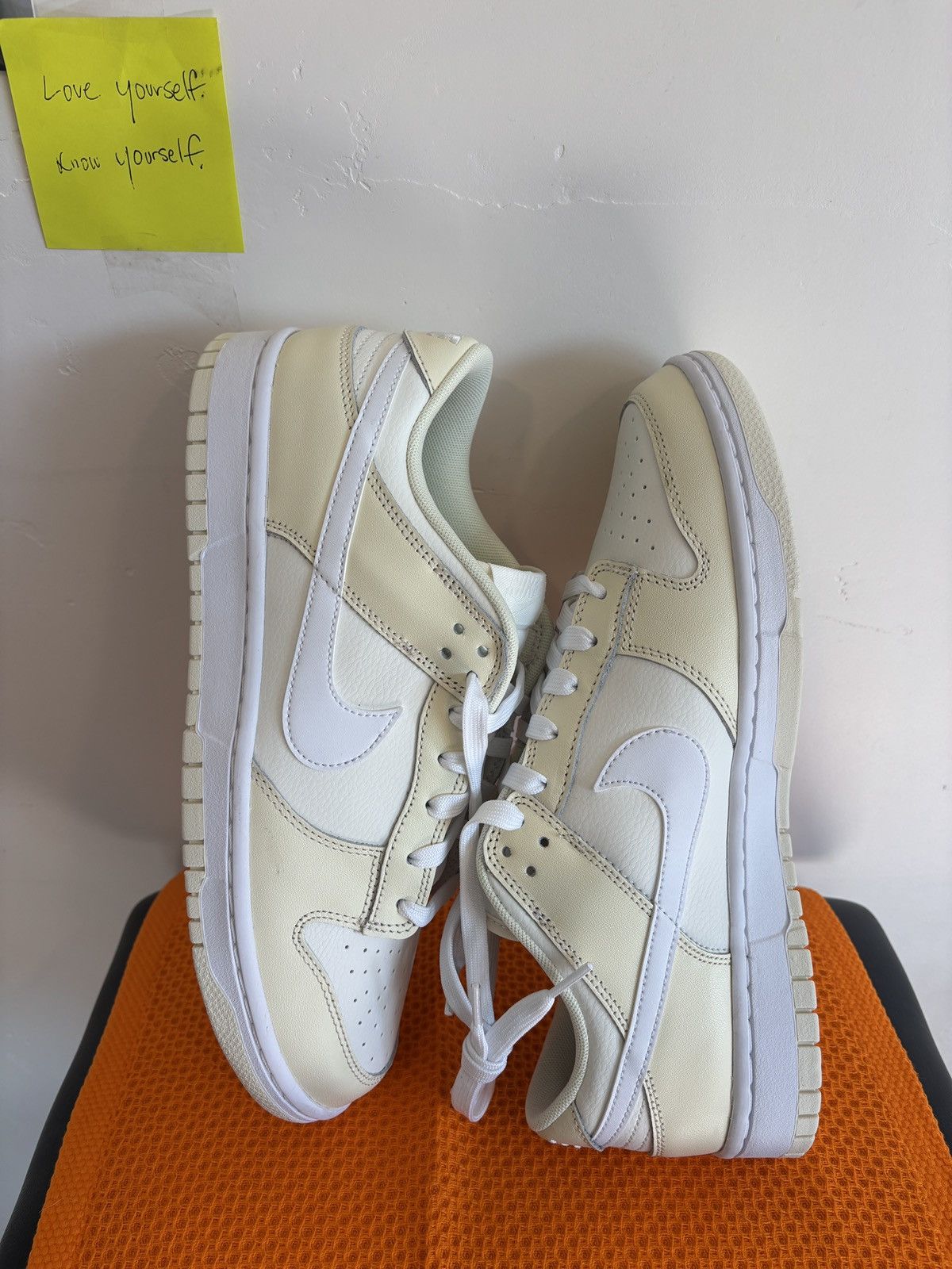 Nike Nike Dunk Low Coconut Milk Size US 10 / EU 43 - 2 Thumbnail