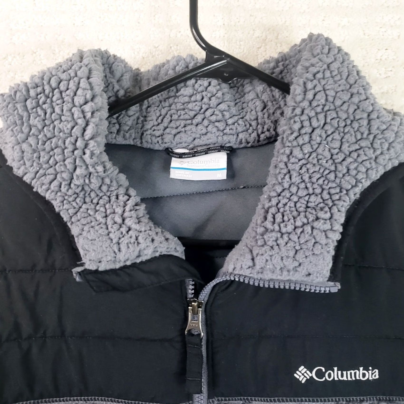 Vintage VINTAGE Columbia Fuzzy Fleece Gray Black Full Zip Hooded Jacket Mens Size Medium Nice! Size US M / EU 48-50 / 2 - 5 Thumbnail