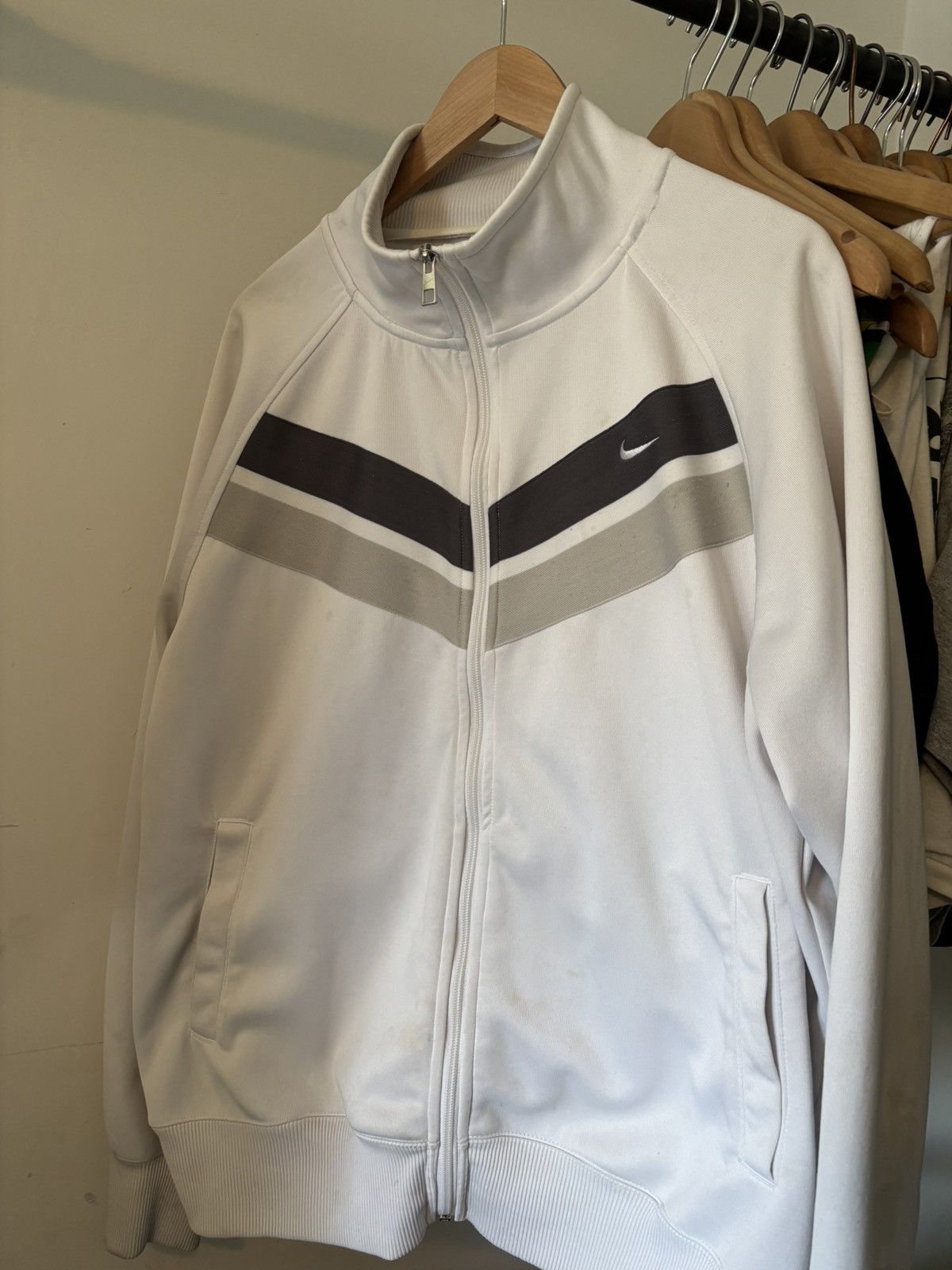 Nike White Nike Athletic Zip-up Size US XL / EU 56 / 4 - 1 Thumbnail