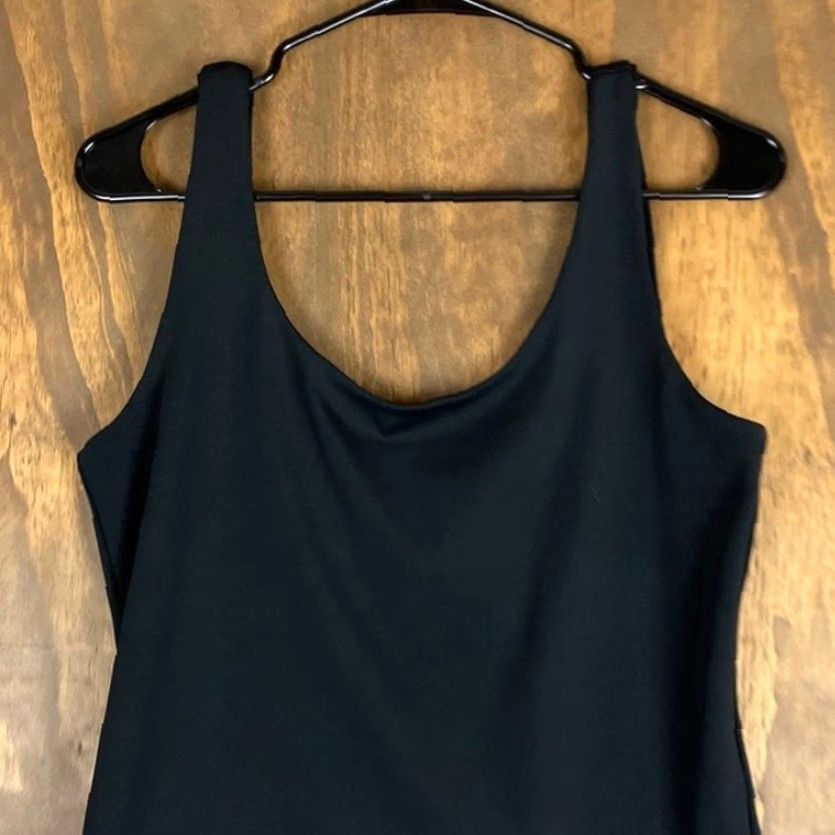 Express **Womens Black Bodysuit Express High Compression L Stretch Scoop Neck** User: **Express Women's Black Bodysuit High Compression L Stretch Scoop Neck** Size L / US 10 / IT 46 - 2 Thumbnail
